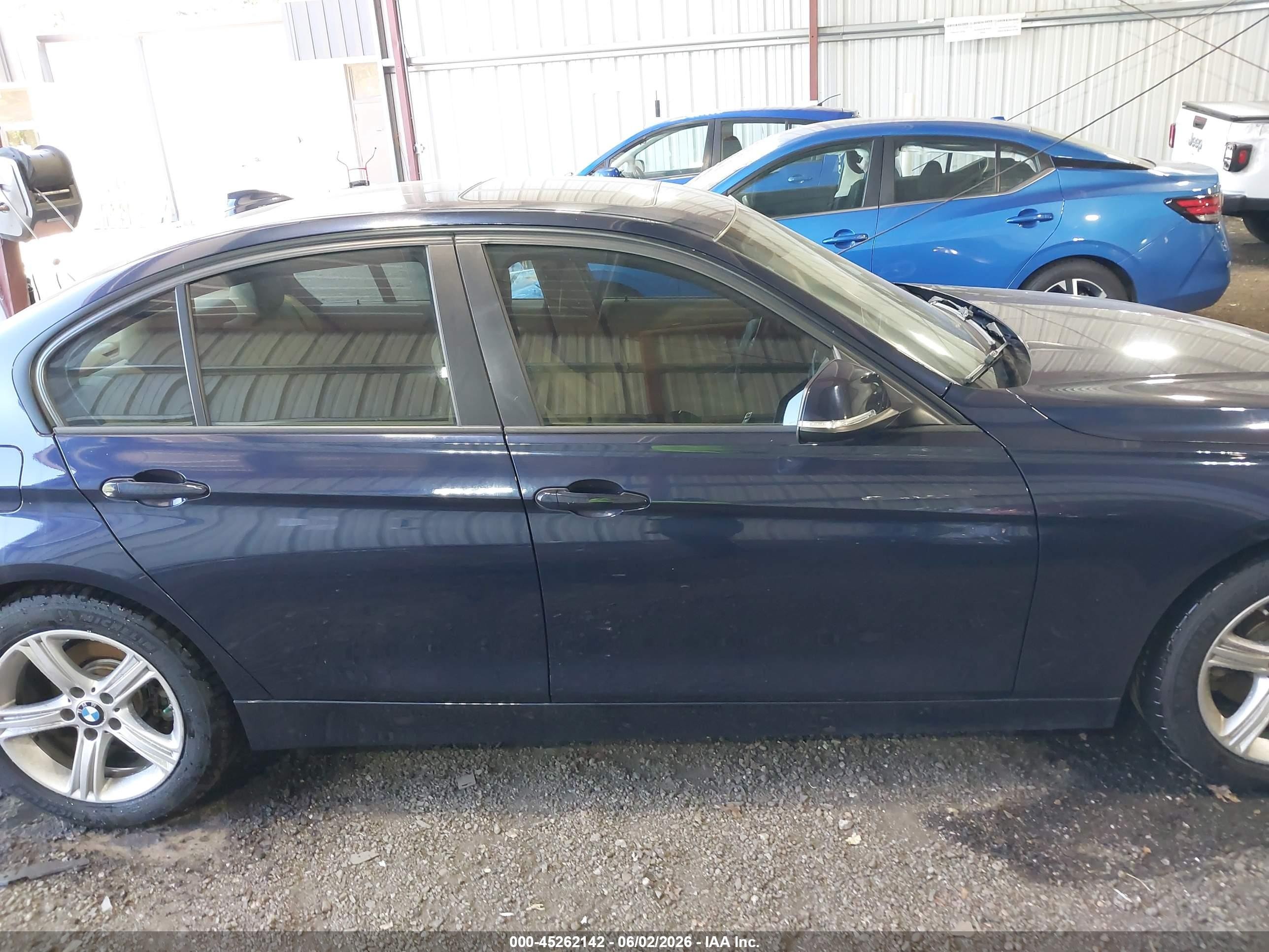 2013 Bmw 328i   Blue vin: WBA3A5C51DF352714