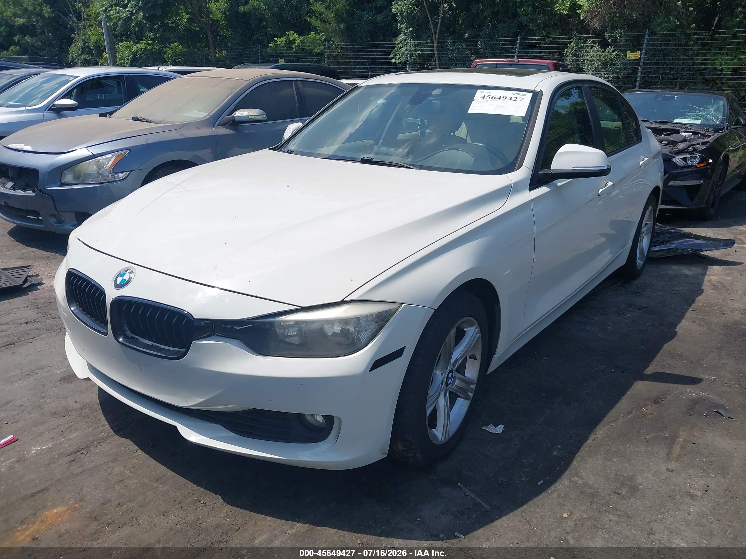 2013 Bmw 328i   White vin: WBA3A5C51DF357265