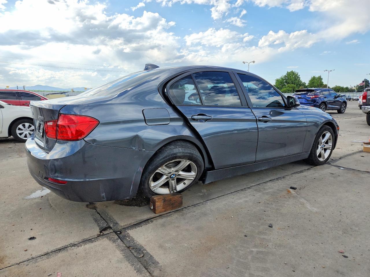2013 Bmw 328 I Blue vin: WBA3A5C51DF602856