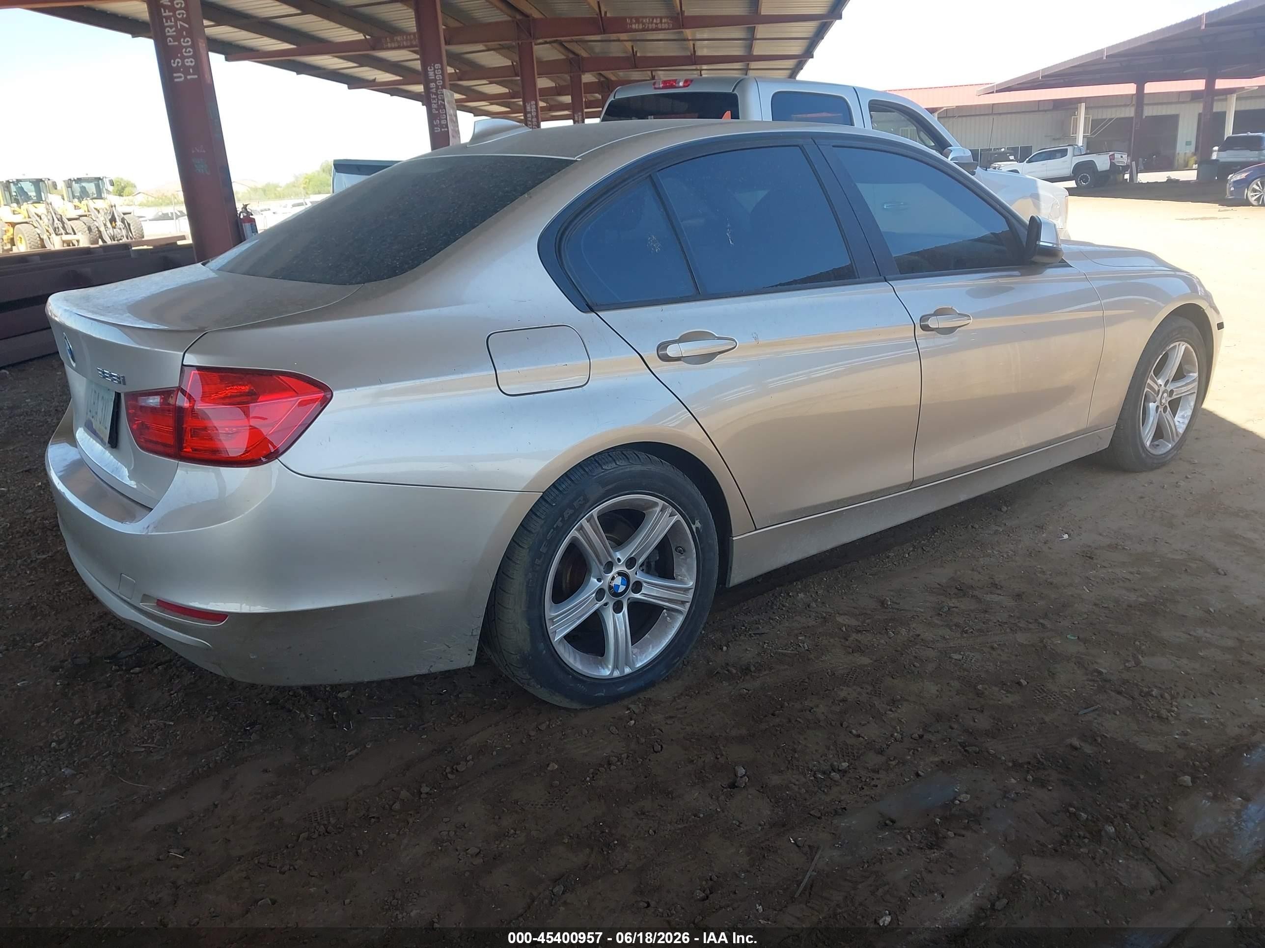 2013 Bmw 328i   Tan vin: WBA3A5C51DJ461543