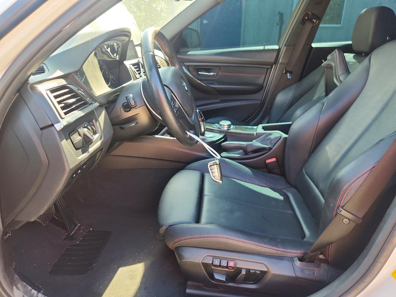2015 Bmw 328 I Белый vin: WBA3A5C51FF609549