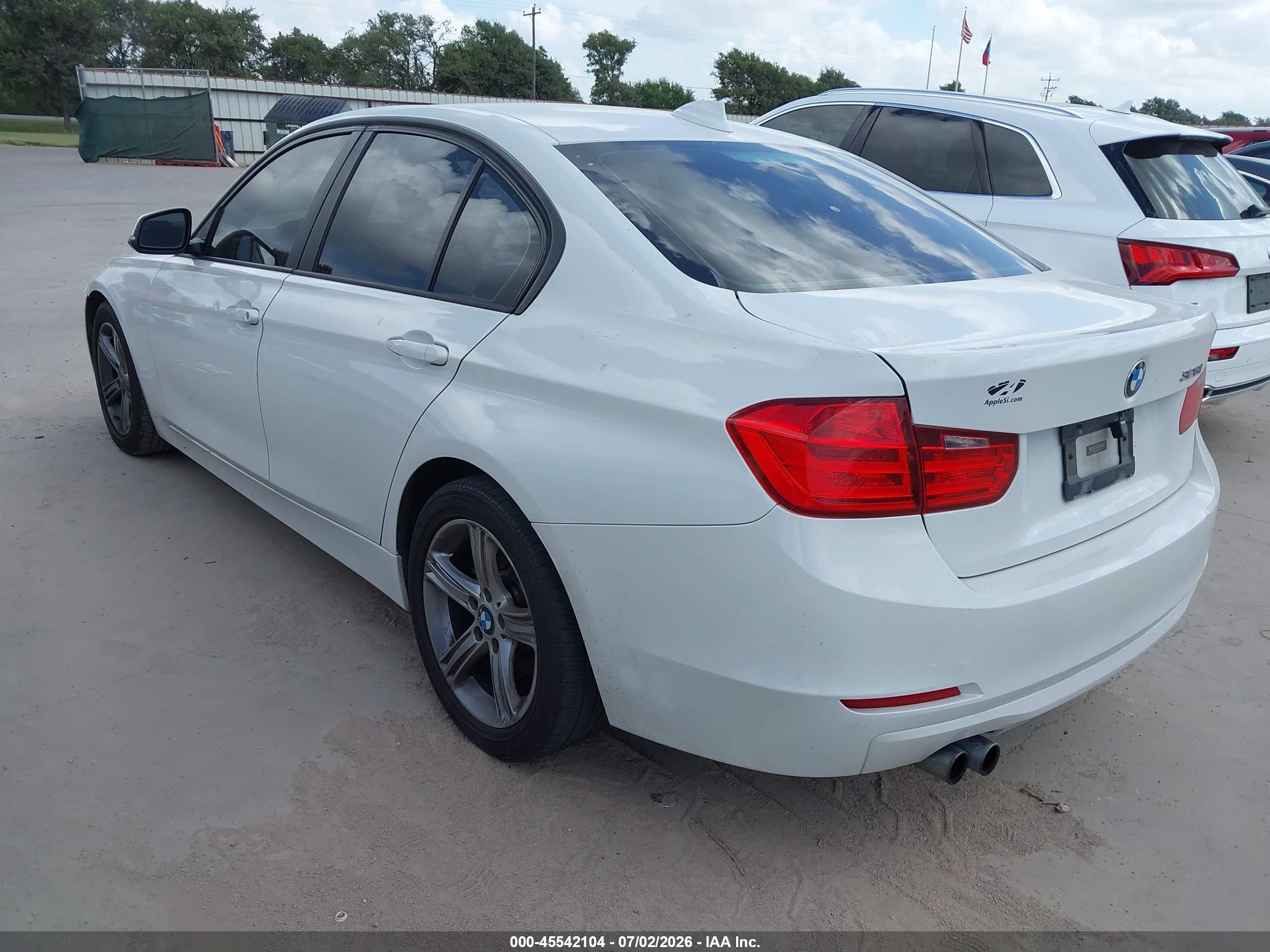2015 Bmw 328i   White vin: WBA3A5C51FP605415