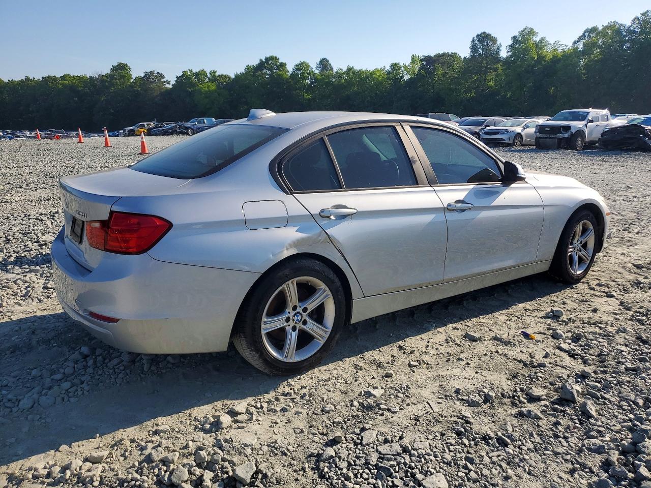 2012 Bmw 328 I Серебряный vin: WBA3A5C52CF341591