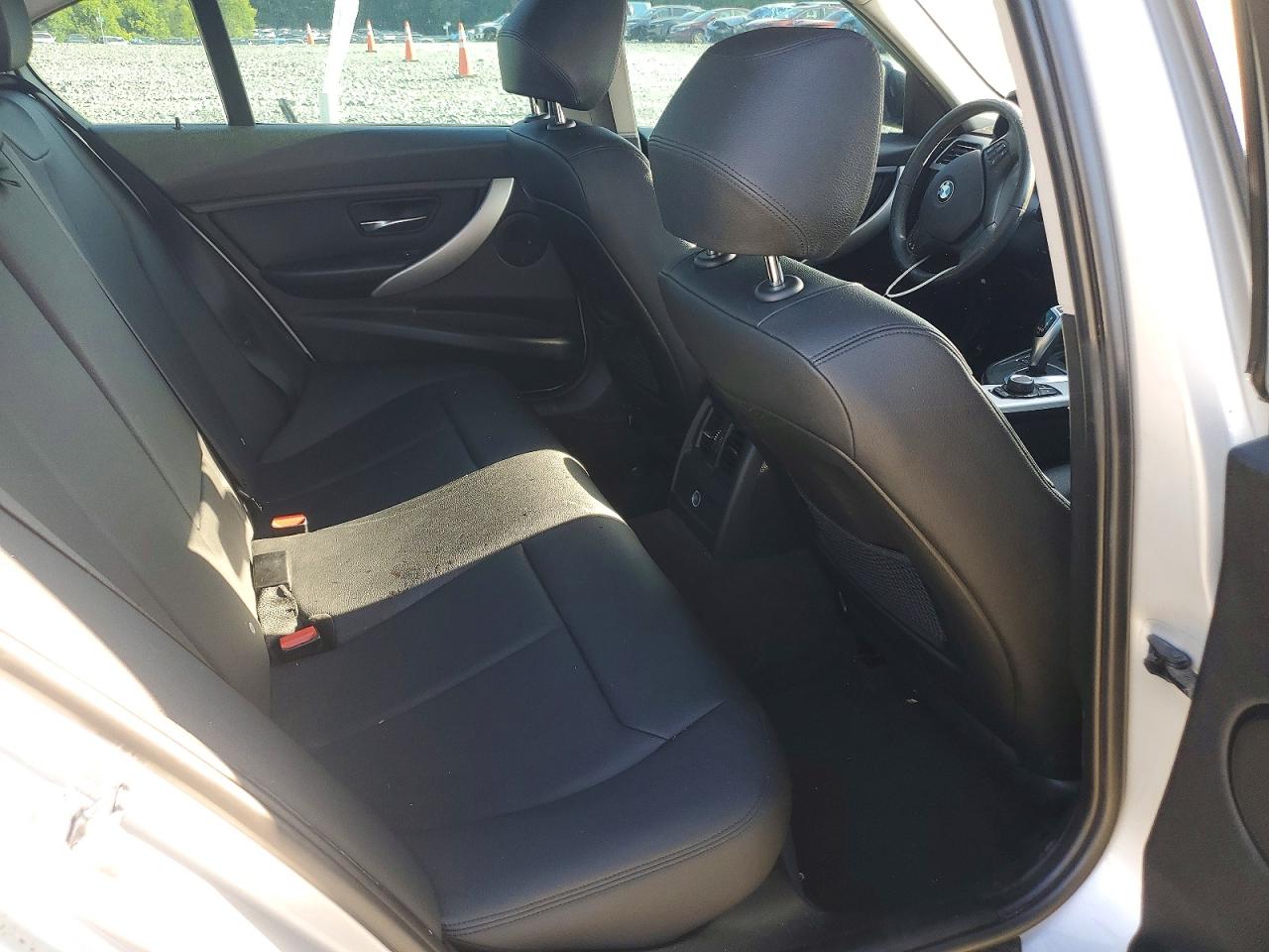 2012 Bmw 328 I Серебряный vin: WBA3A5C52CF341591