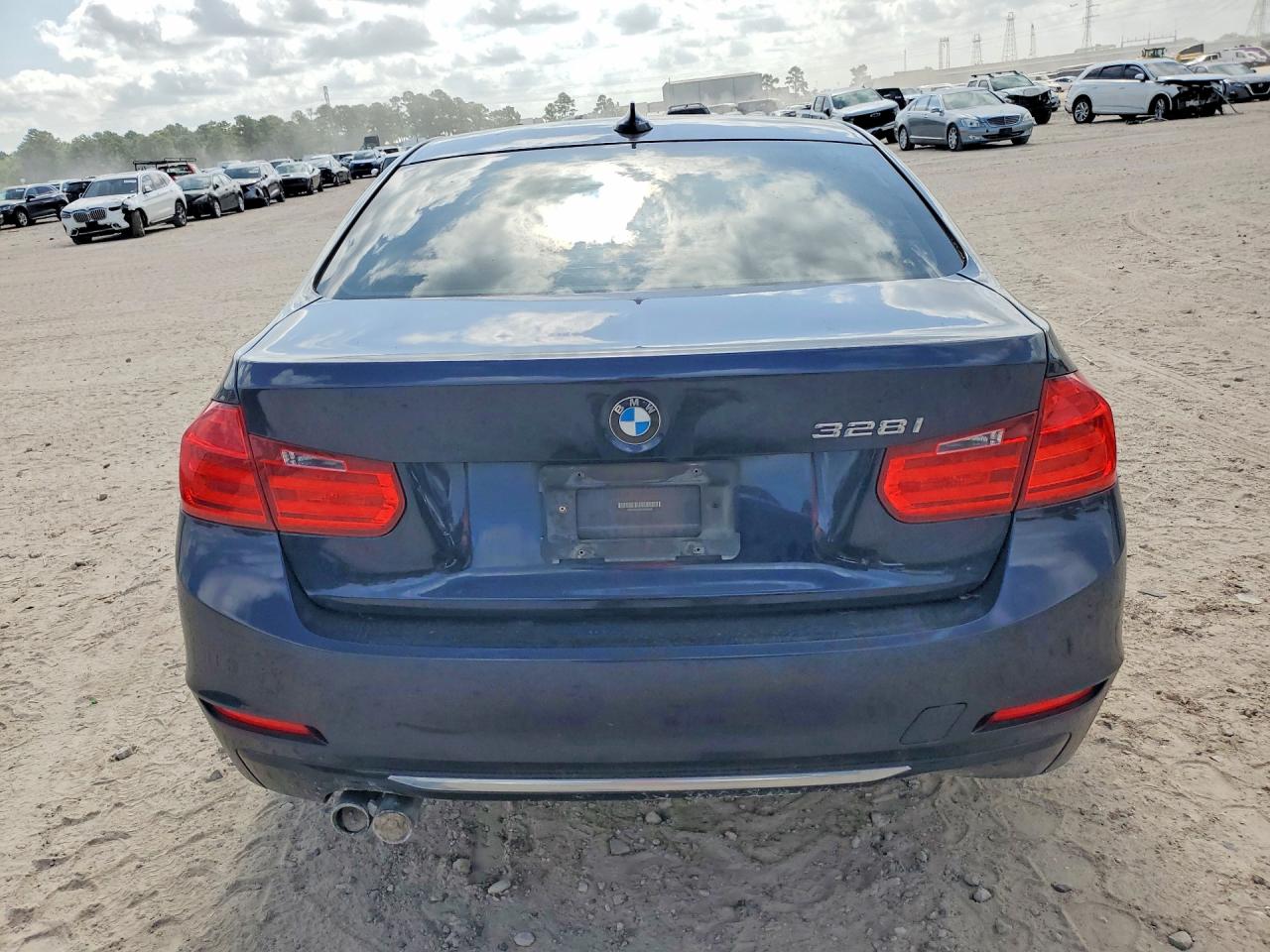 2012 Bmw 328 I Blue vin: WBA3A5C52CF346323