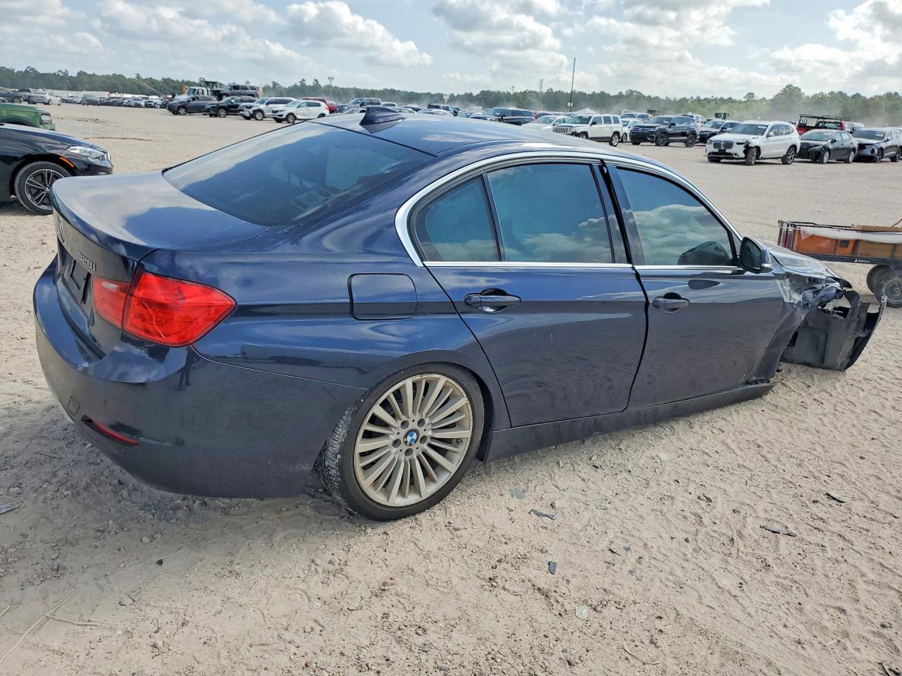 2012 Bmw 328 I Blue vin: WBA3A5C52CF346323