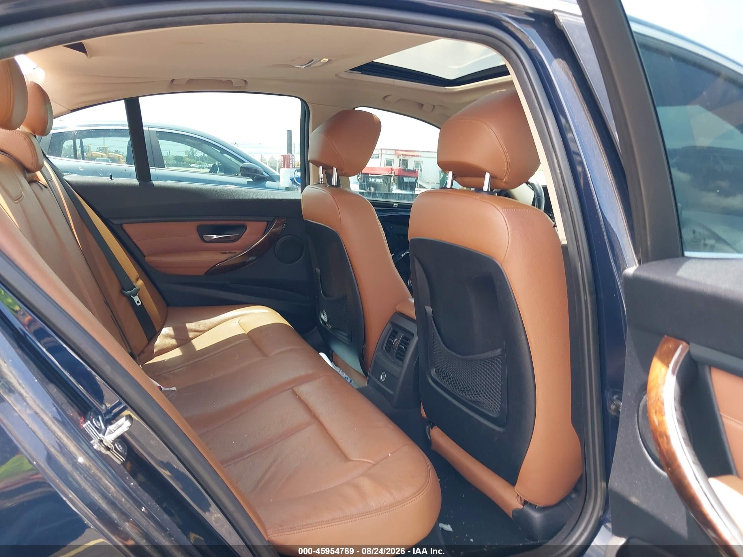 2012 Bmw 328i   Blue vin: WBA3A5C52CF347424