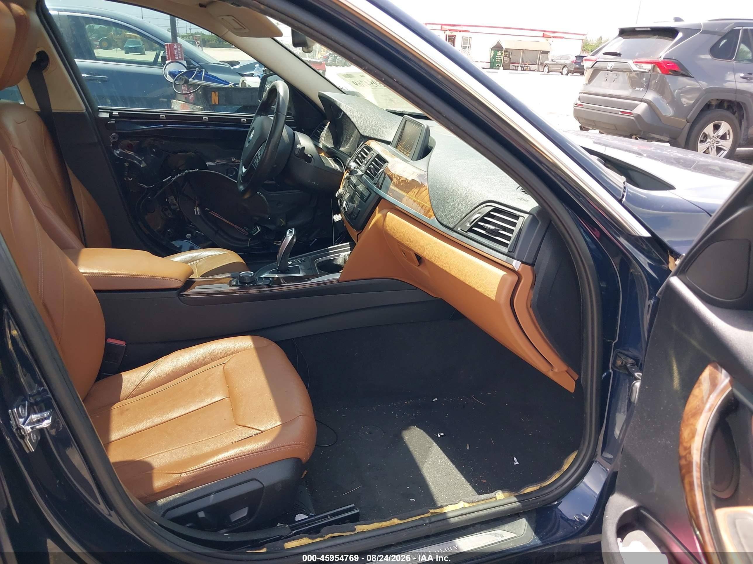 2012 Bmw 328i   Blue vin: WBA3A5C52CF347424