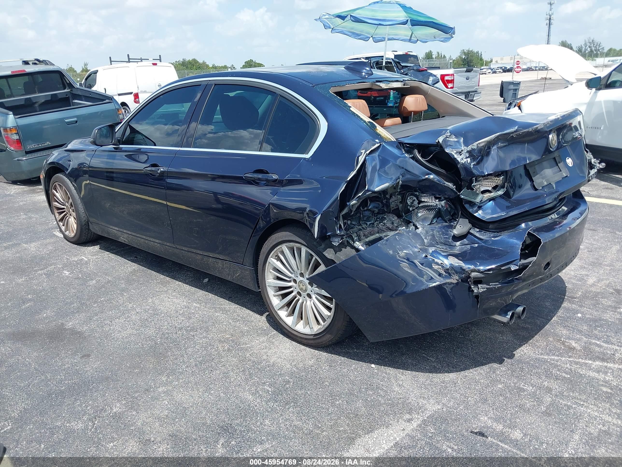 2012 Bmw 328i   Blue vin: WBA3A5C52CF347424