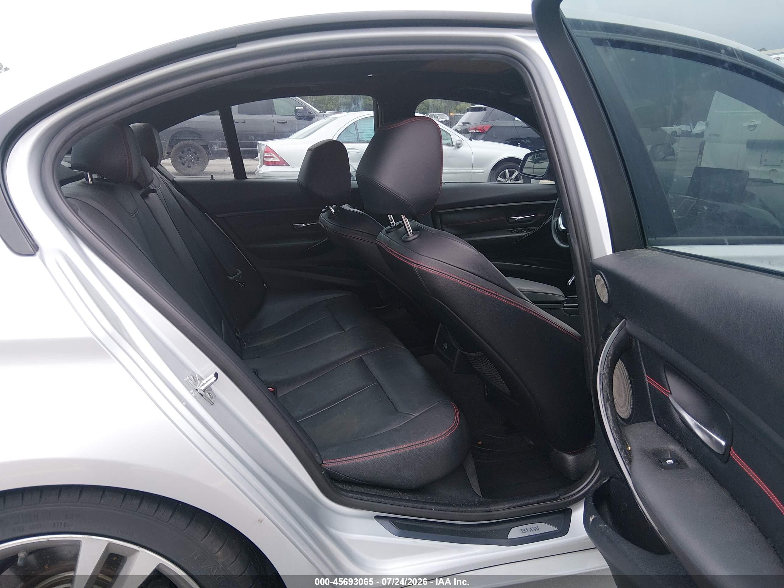 2012 Bmw 328i   Silver vin: WBA3A5C52CF347763