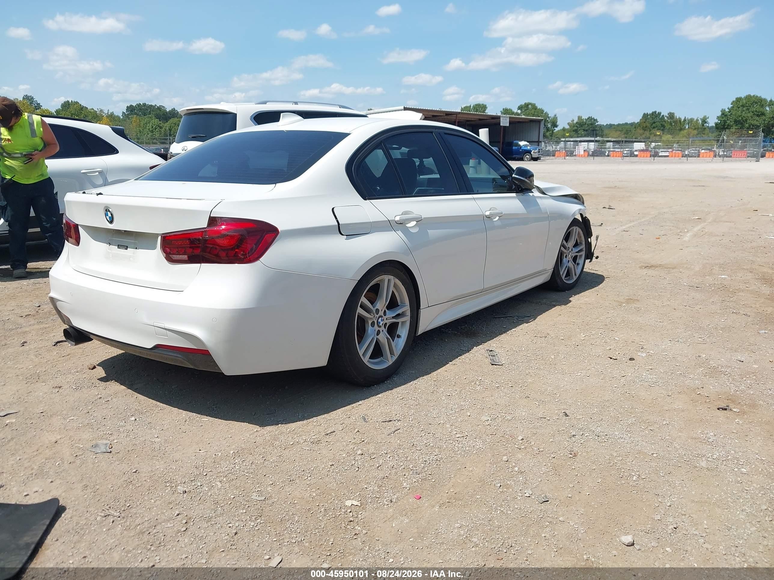 2013 Bmw 328i   White vin: WBA3A5C52DF359851