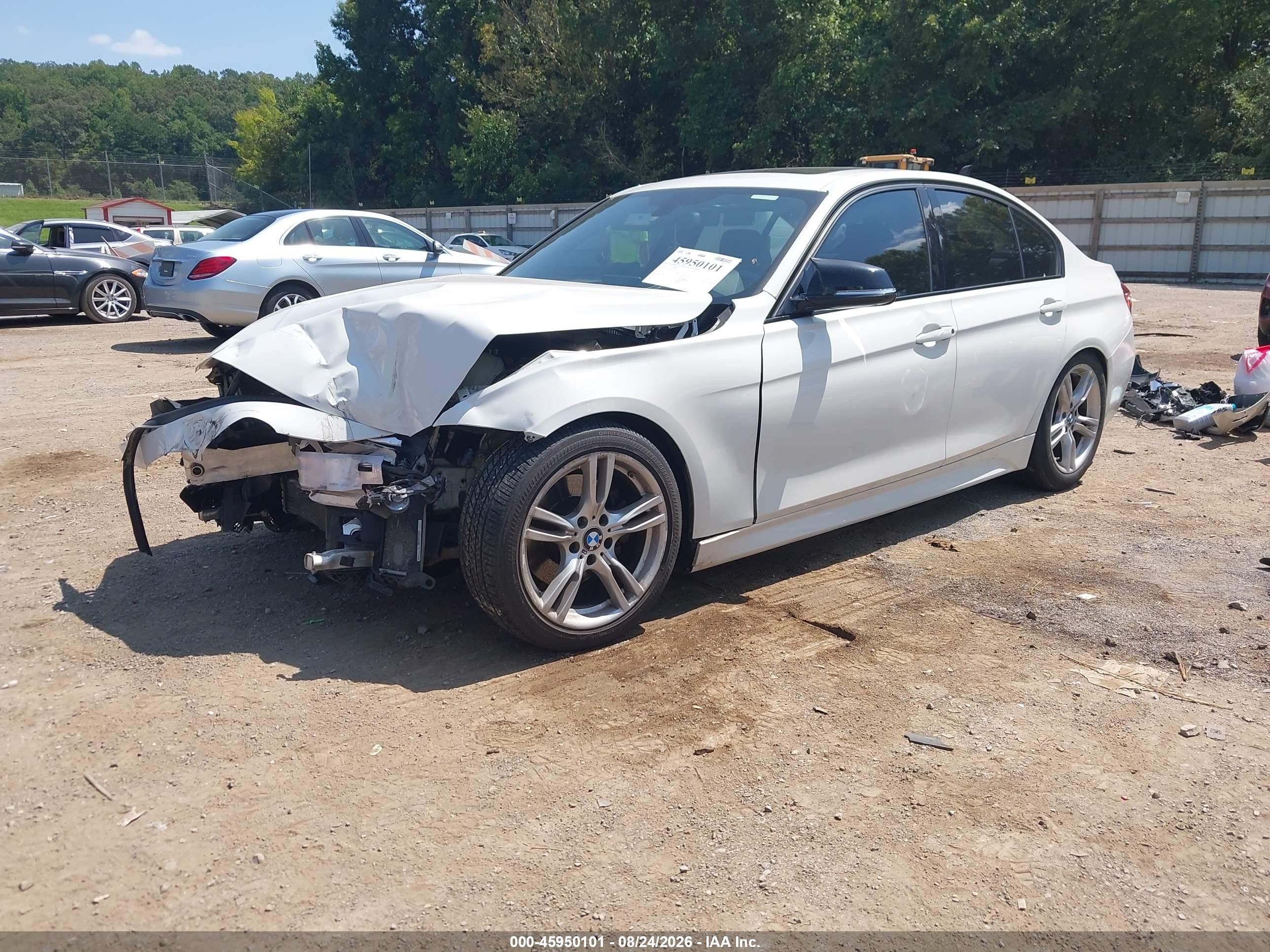 2013 Bmw 328i   White vin: WBA3A5C52DF359851