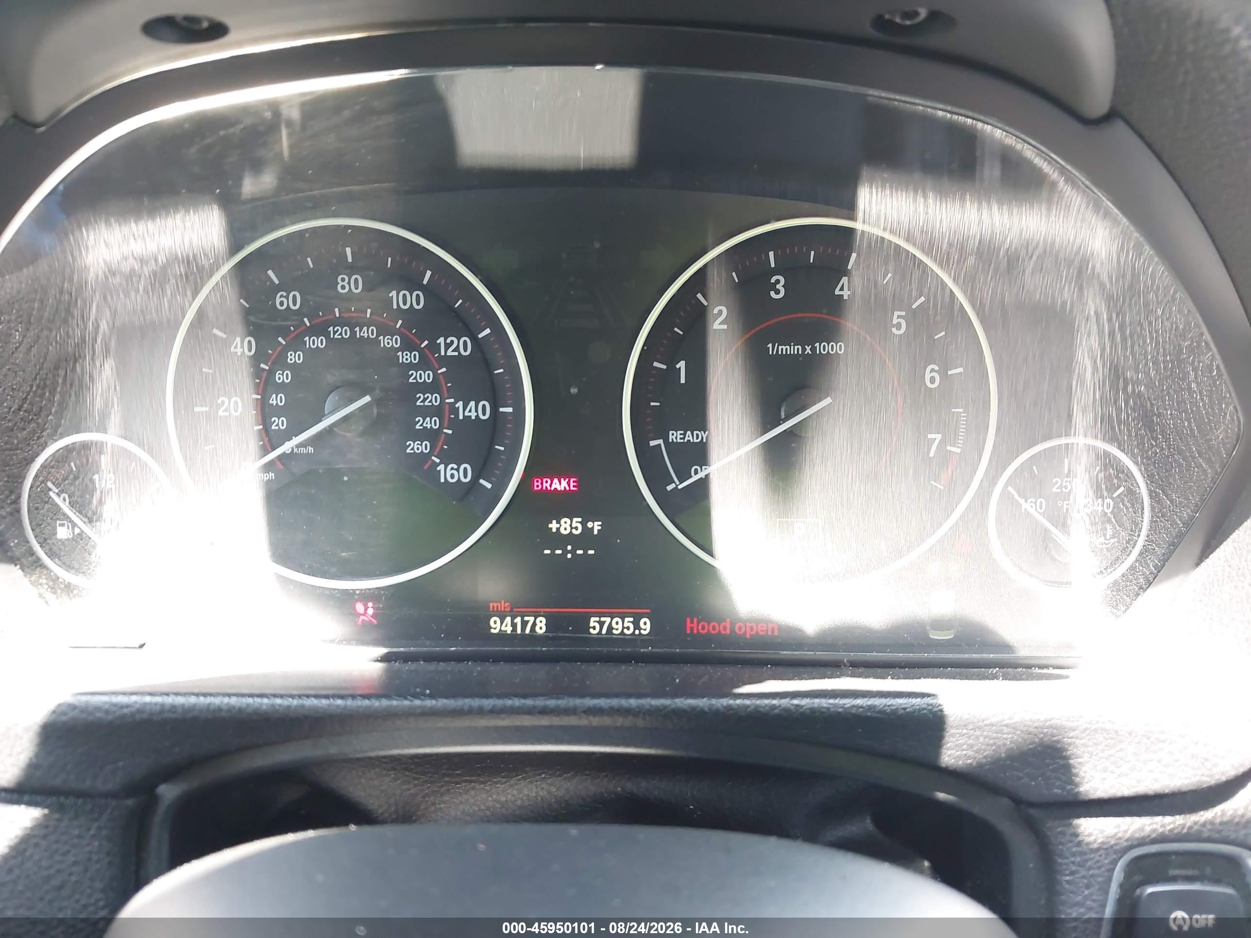 2013 Bmw 328i   White vin: WBA3A5C52DF359851