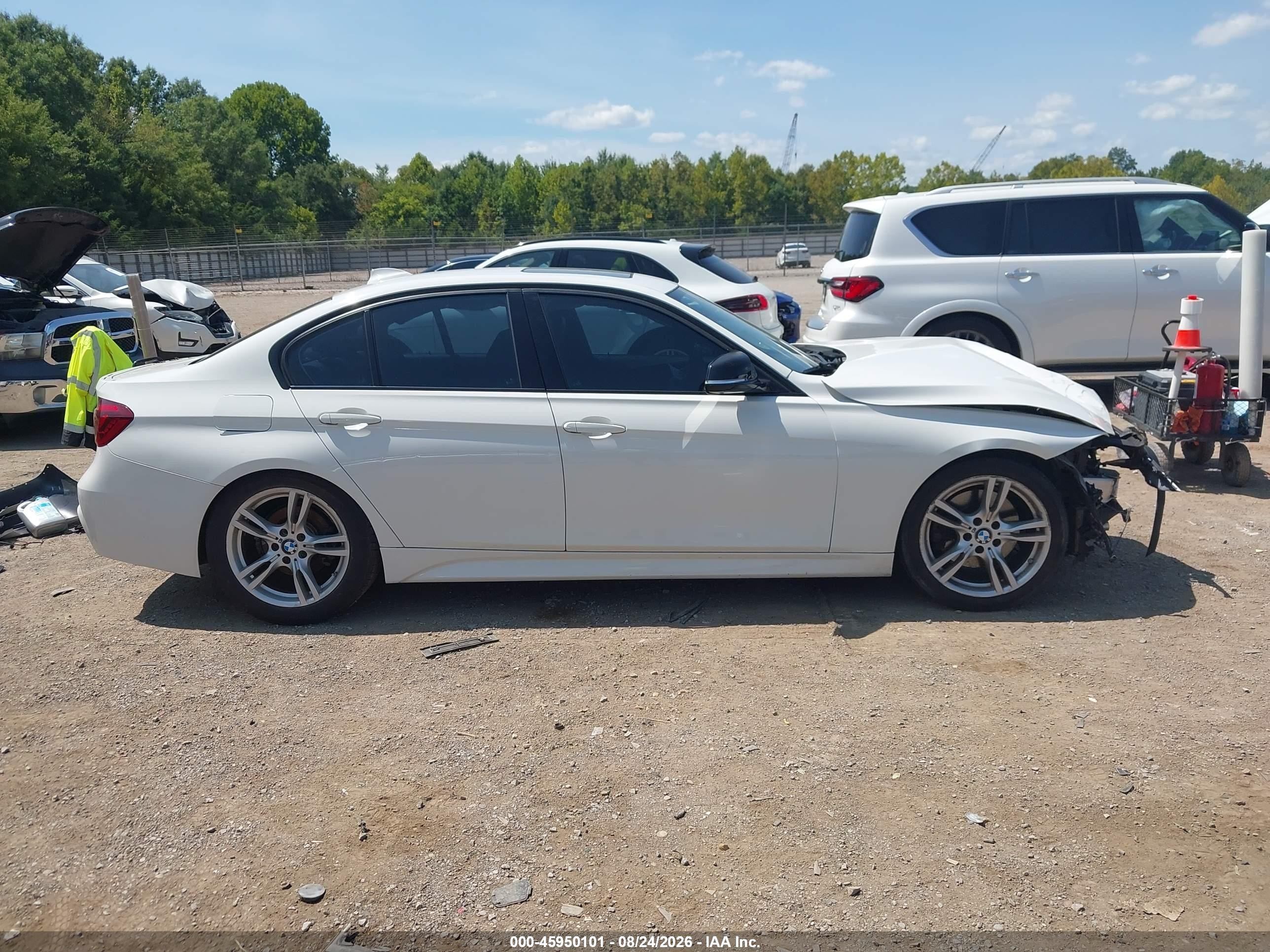 2013 Bmw 328i   White vin: WBA3A5C52DF359851