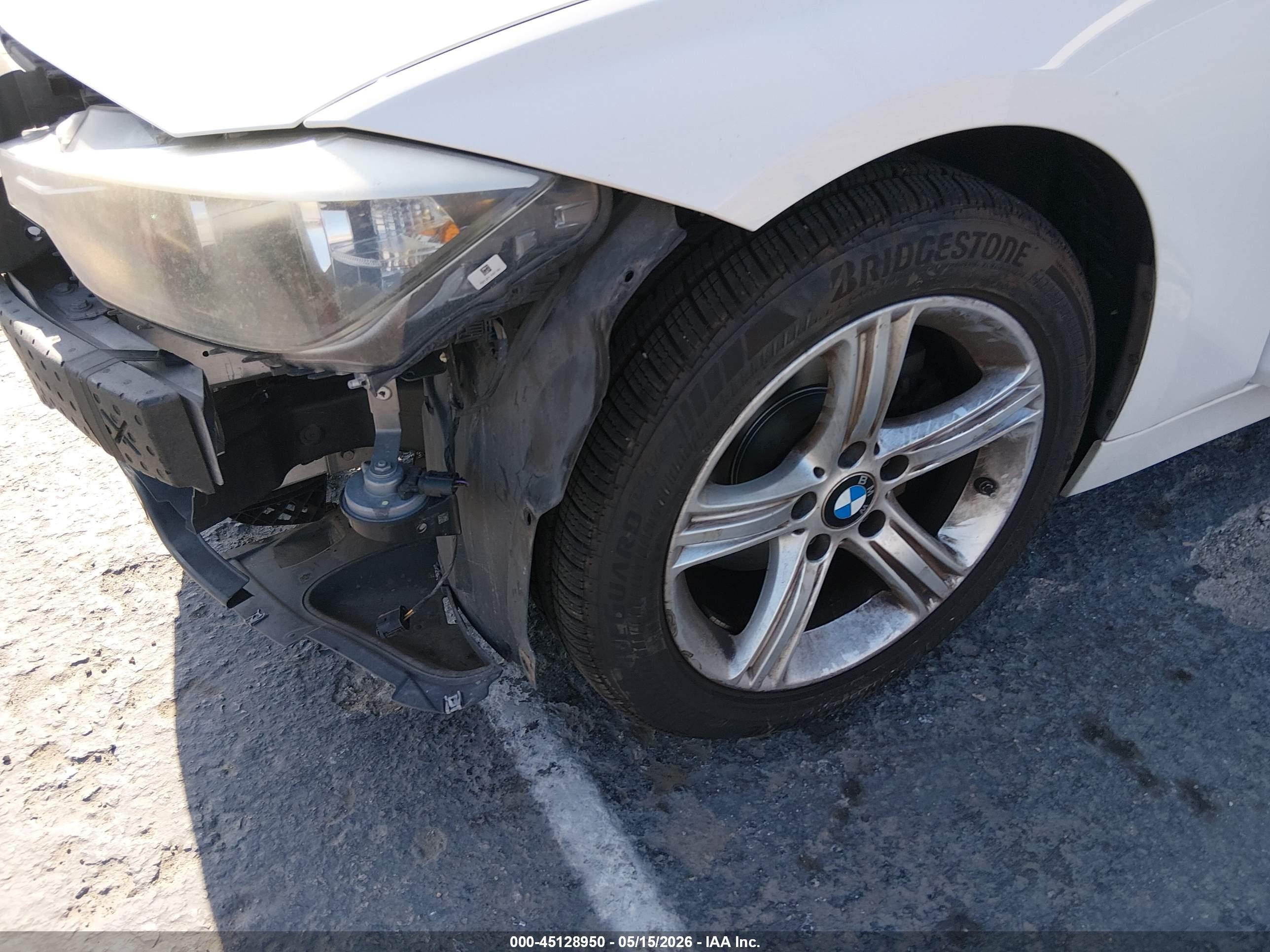2013 Bmw 328i   White vin: WBA3A5C52DF603725