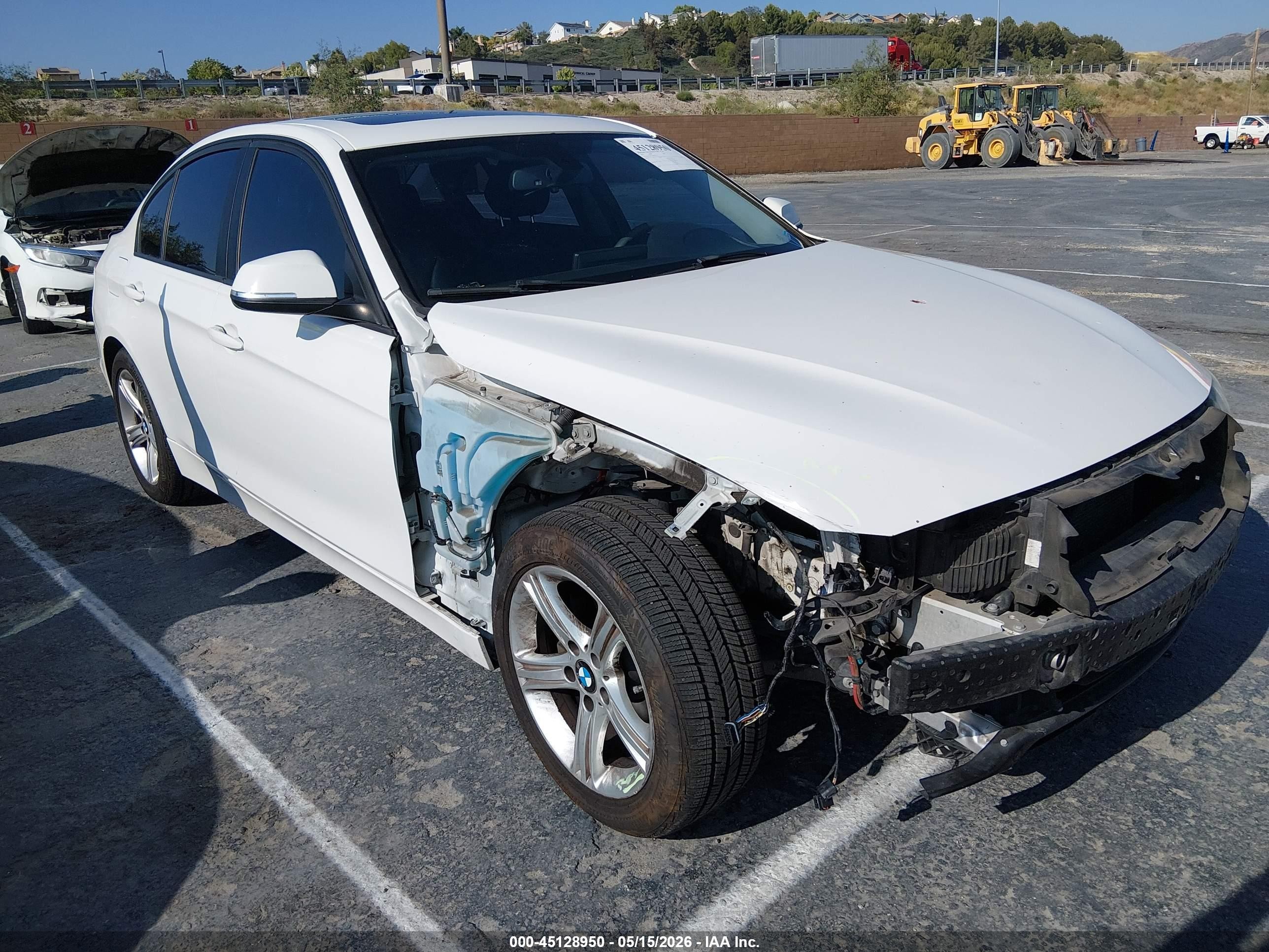 2013 Bmw 328i   White vin: WBA3A5C52DF603725