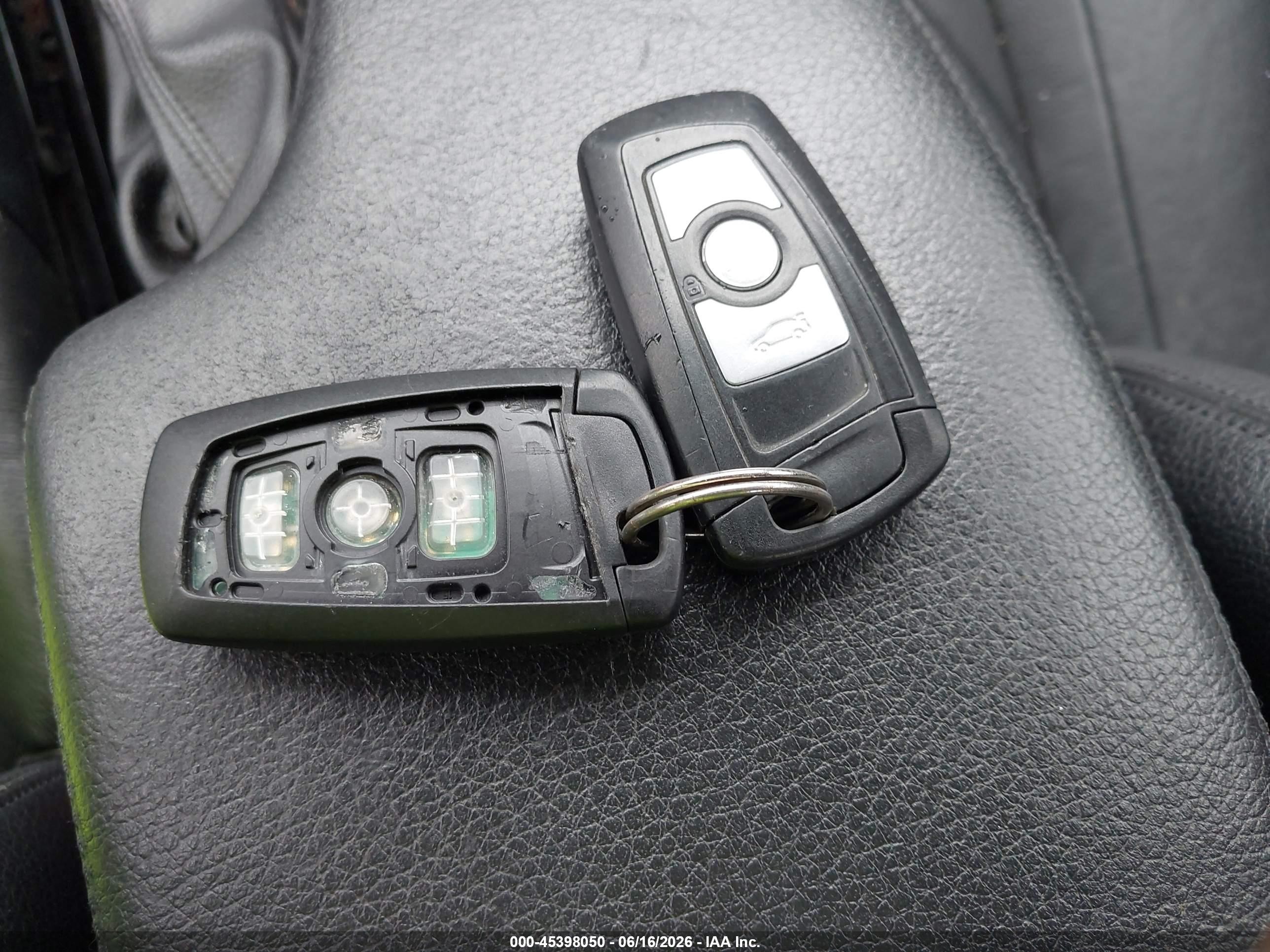 2012 Bmw 328i   Black vin: WBA3A5C53CF340367