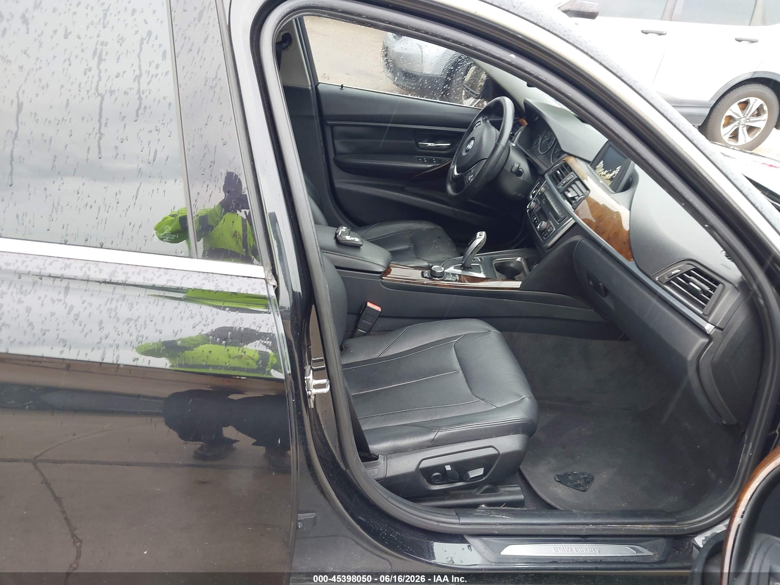 2012 Bmw 328i   Black vin: WBA3A5C53CF340367