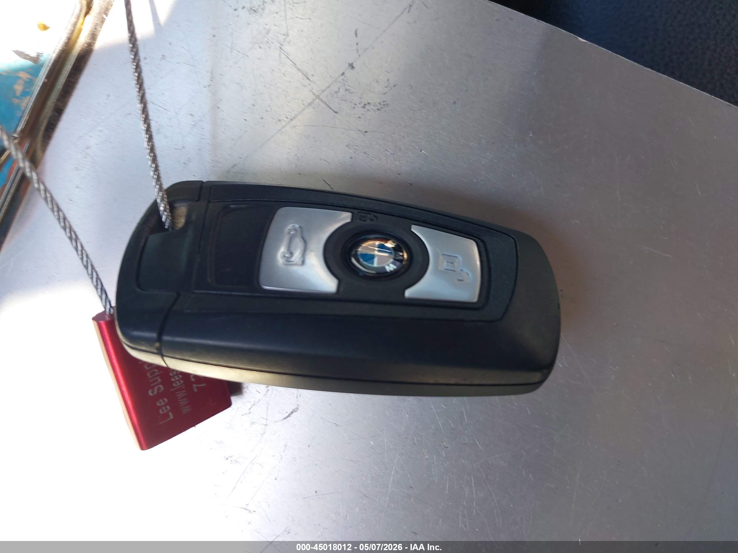 2013 Bmw 328i   White vin: WBA3A5C53DJ584597