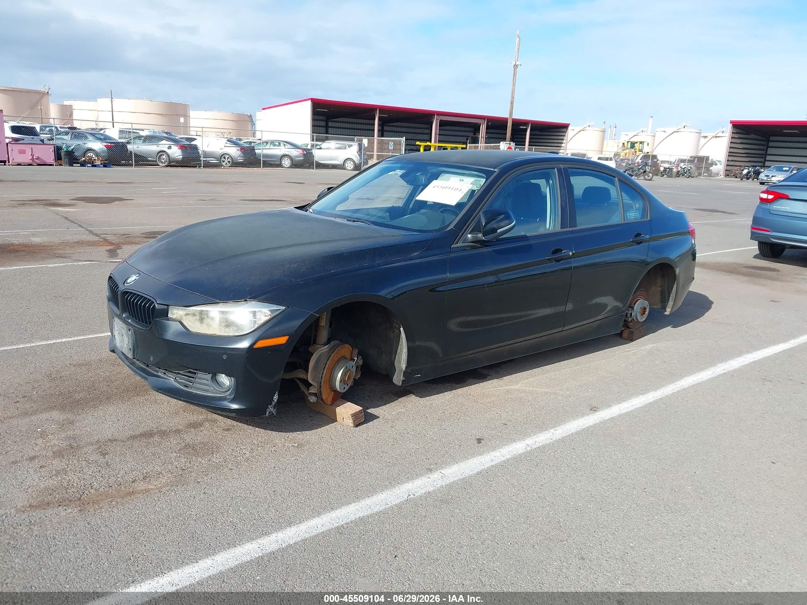 2014 Bmw 328i Черный vin: WBA3A5C53EP602885