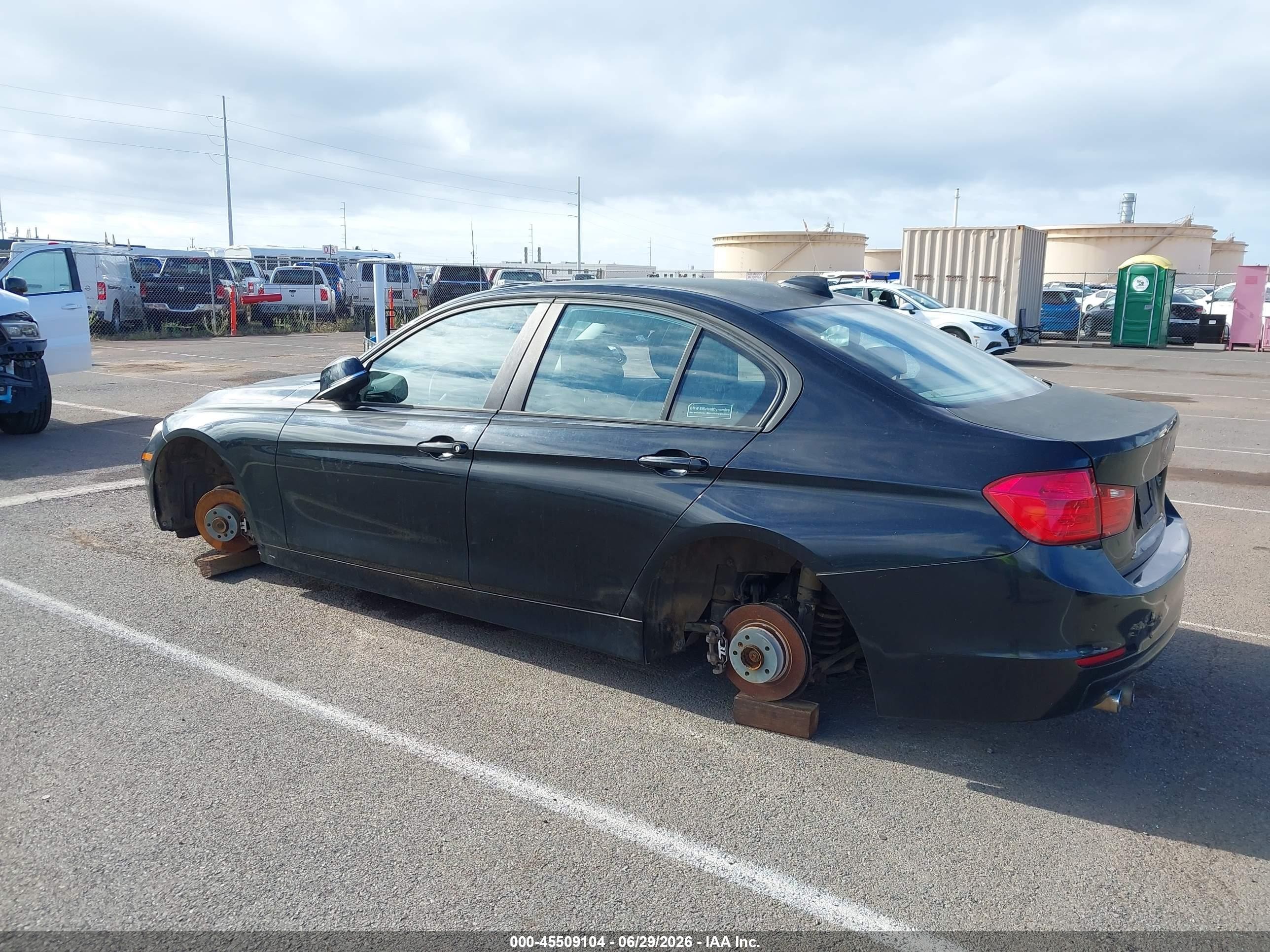 2014 Bmw 328i Черный vin: WBA3A5C53EP602885