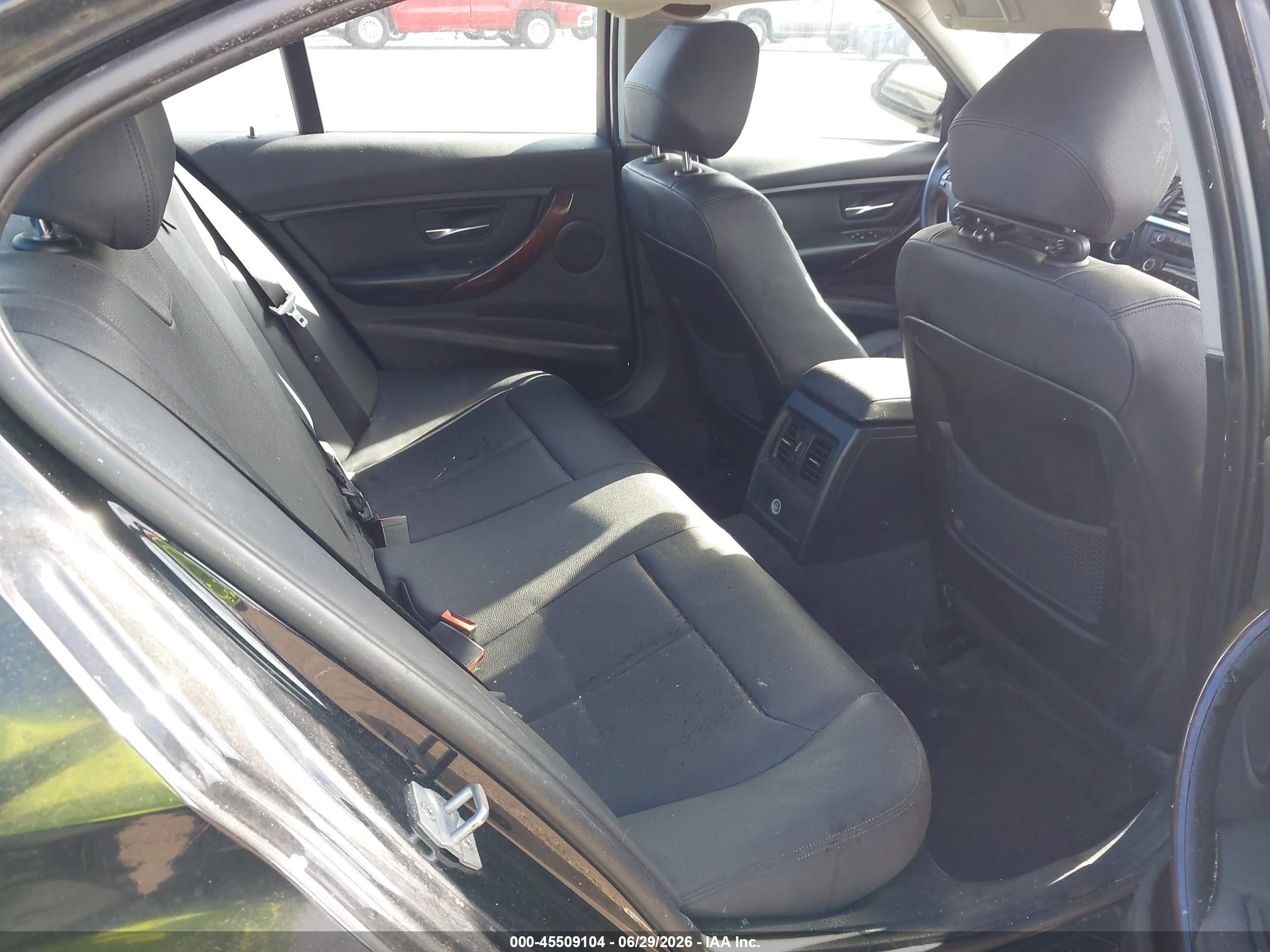 2014 Bmw 328i Черный vin: WBA3A5C53EP602885