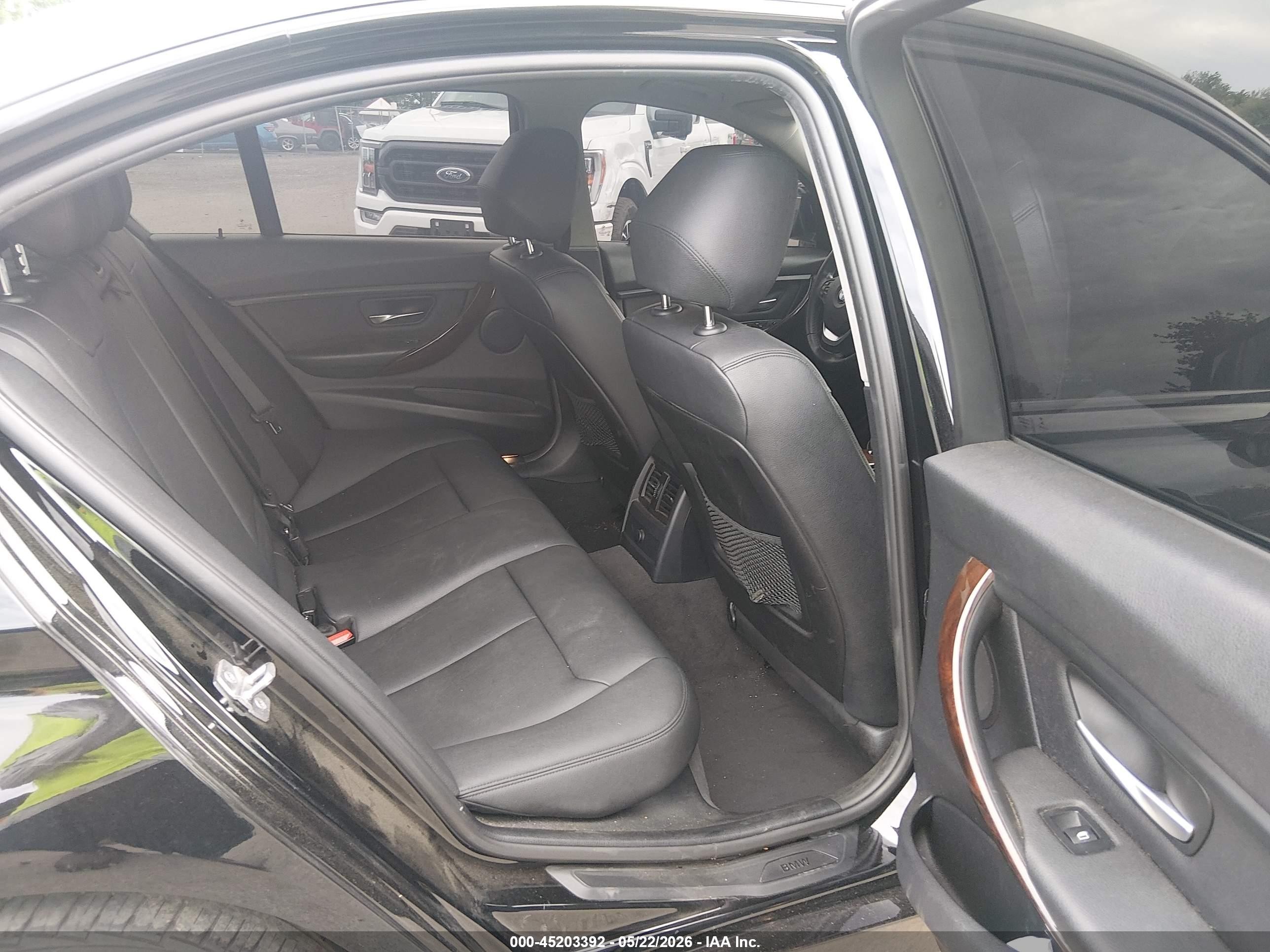 2015 Bmw 328i   Black vin: WBA3A5C53FF606975