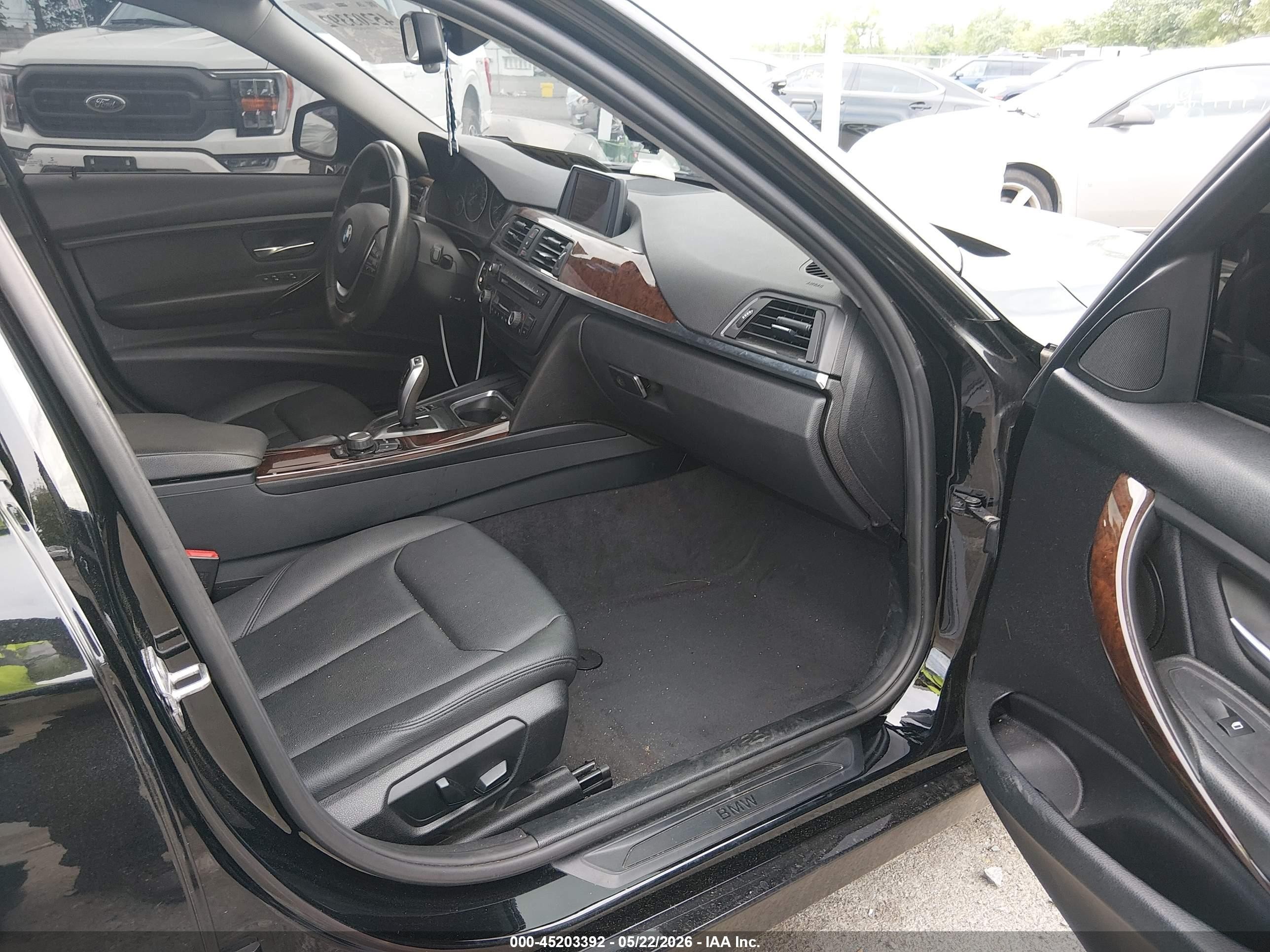 2015 Bmw 328i   Black vin: WBA3A5C53FF606975