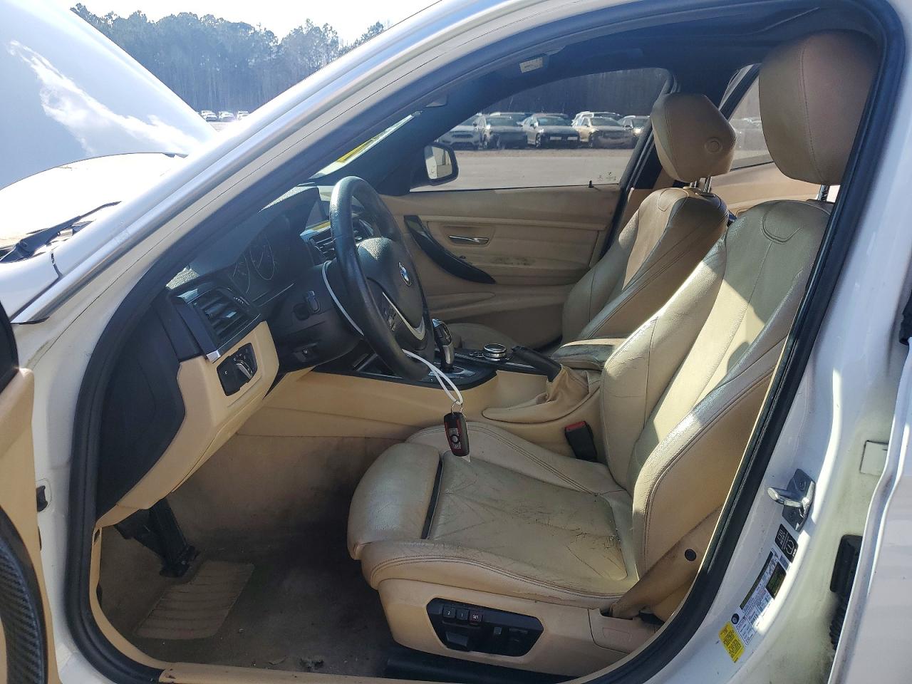 2015 Bmw 3 Series 320i Xdrive White vin: WBA3A5C53FP604296