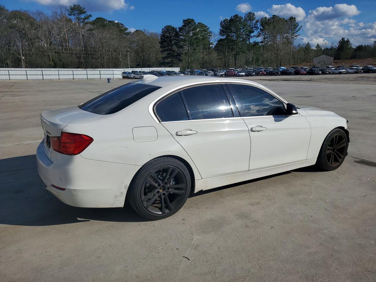 2015 Bmw 3 Series 320i Xdrive White vin: WBA3A5C53FP604296