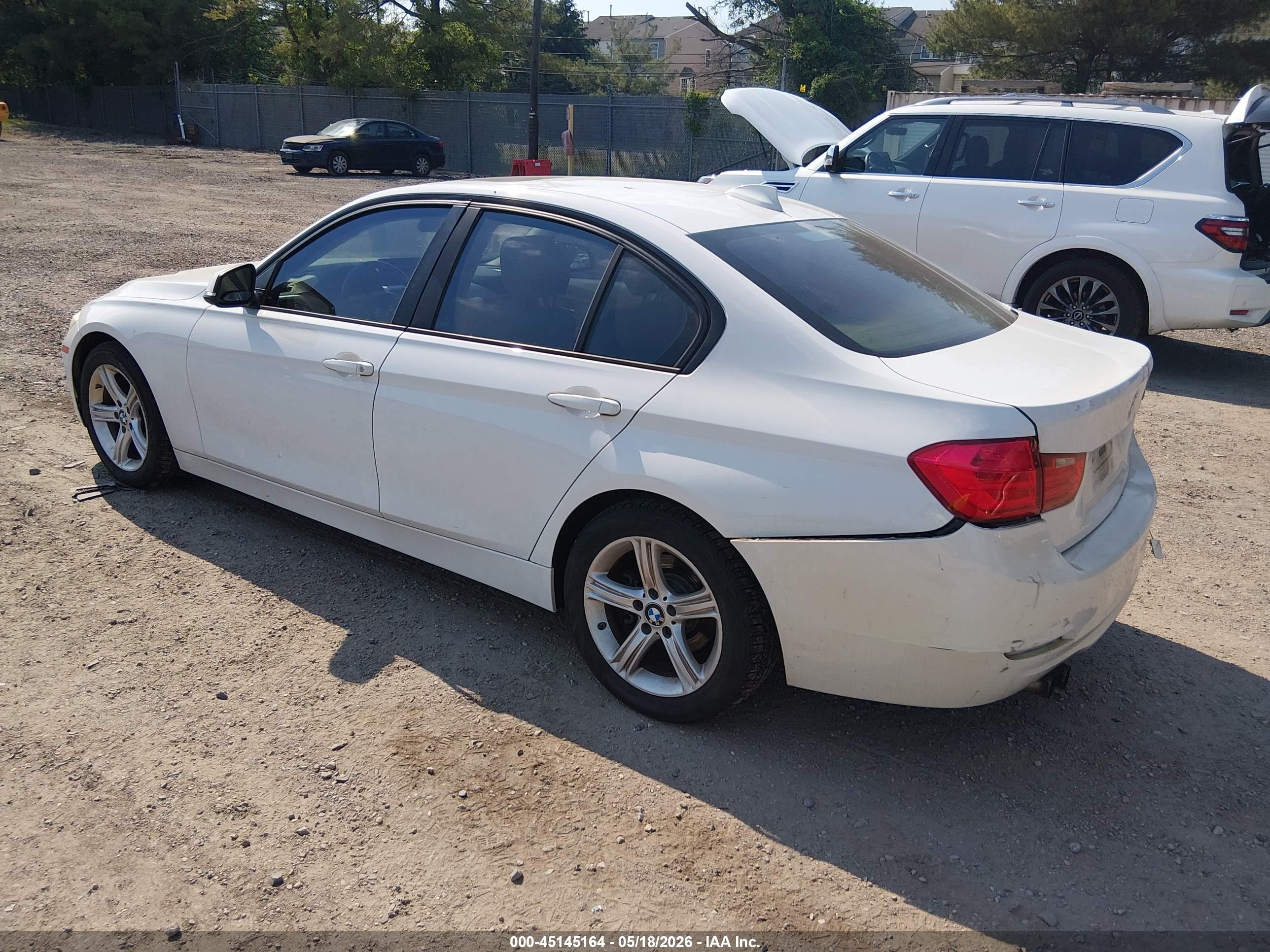 2012 Bmw 328i   White vin: WBA3A5C54CF258079