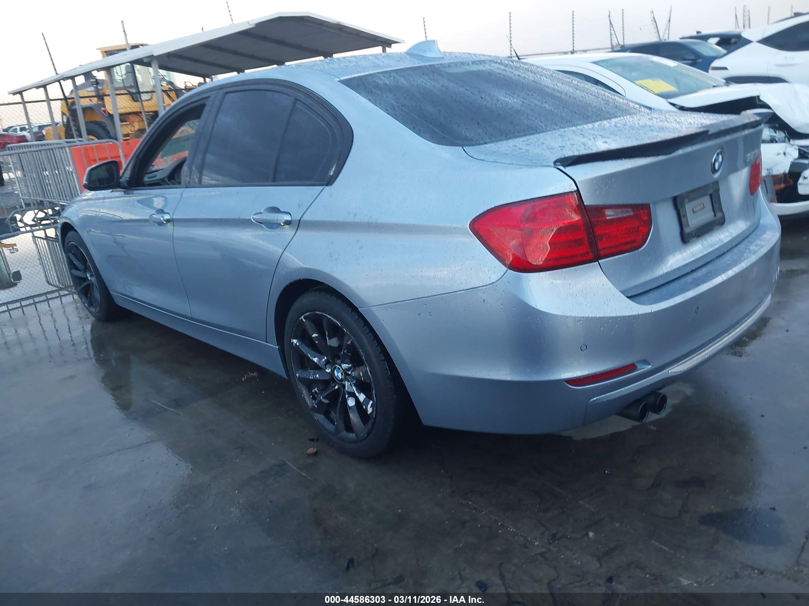 2012 Bmw 328i   Light Blue vin: WBA3A5C54CF350163