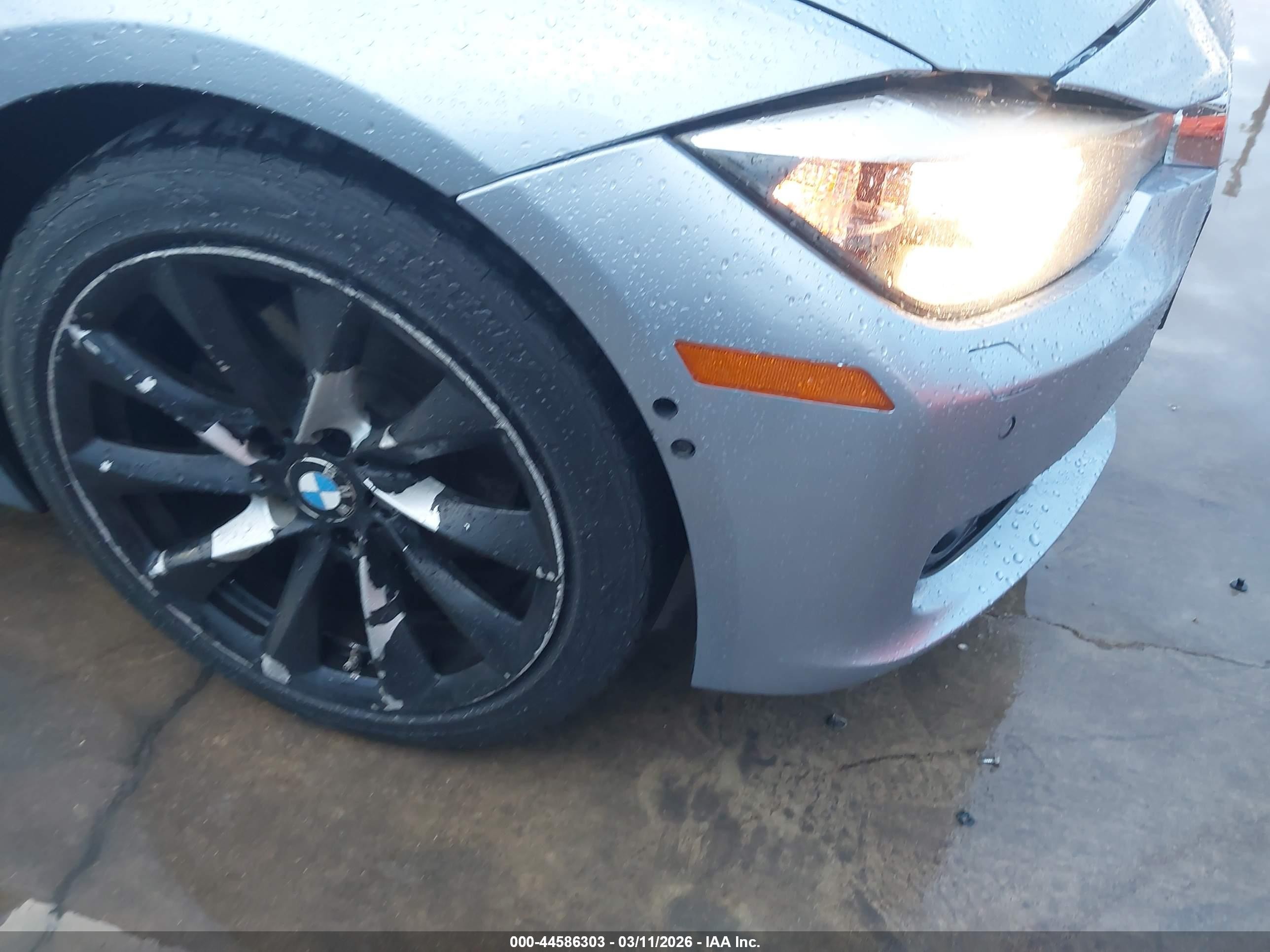 2012 Bmw 328i   Light Blue vin: WBA3A5C54CF350163