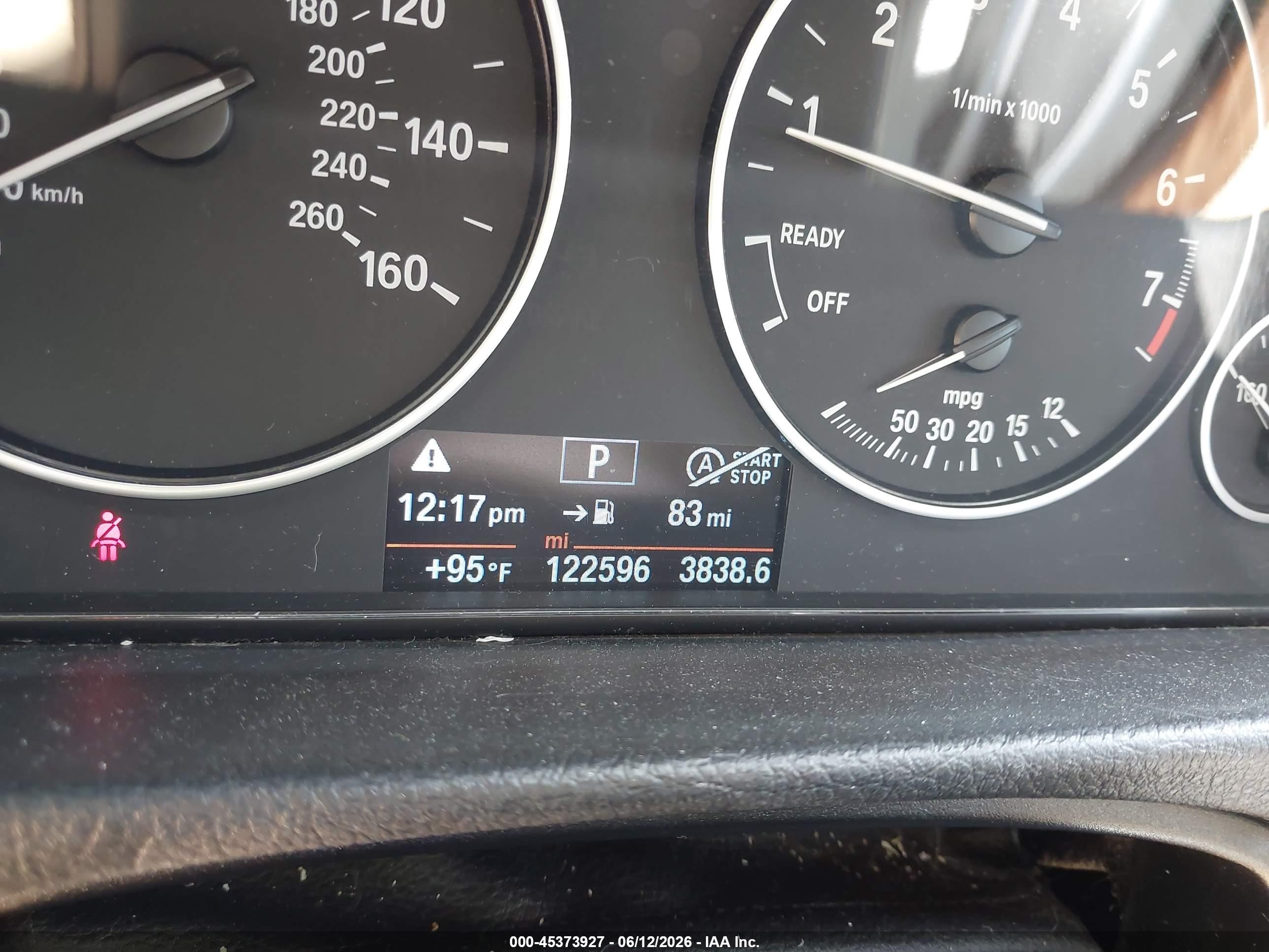 2014 Bmw 328i   Champagne vin: WBA3A5C54EJ463563
