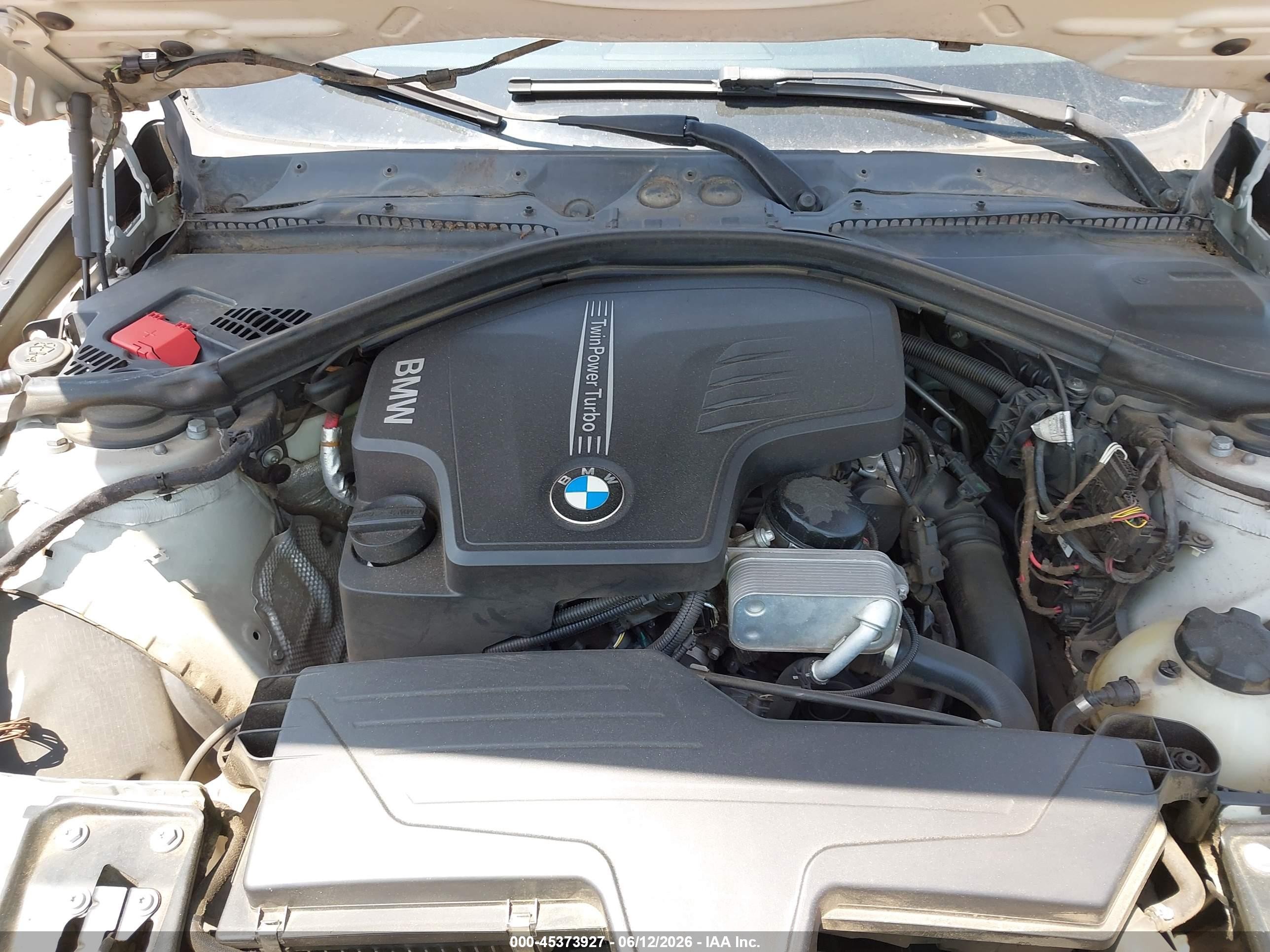 2014 Bmw 328i   Champagne vin: WBA3A5C54EJ463563