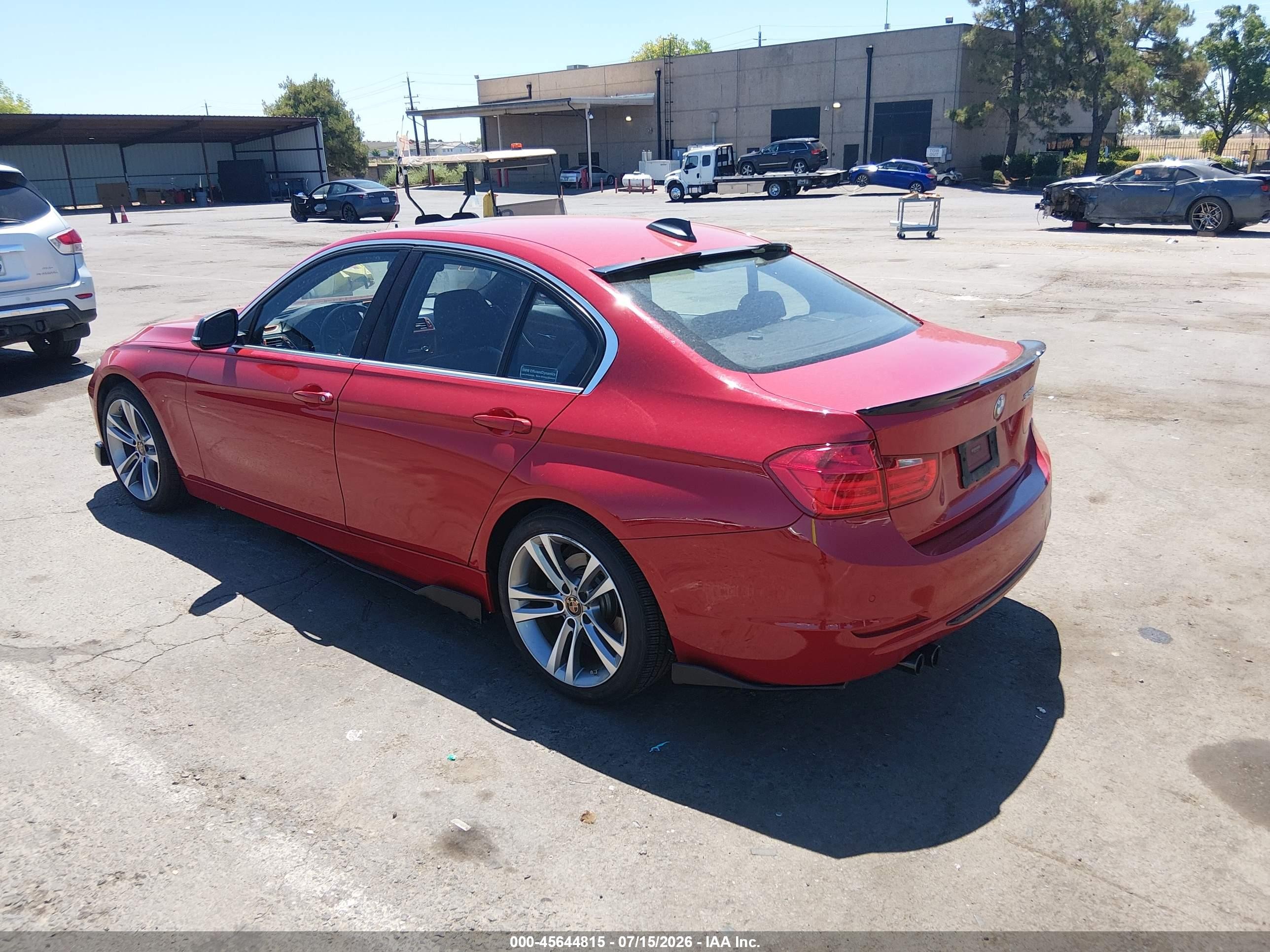 2015 Bmw 328i   Red vin: WBA3A5C54FF453653