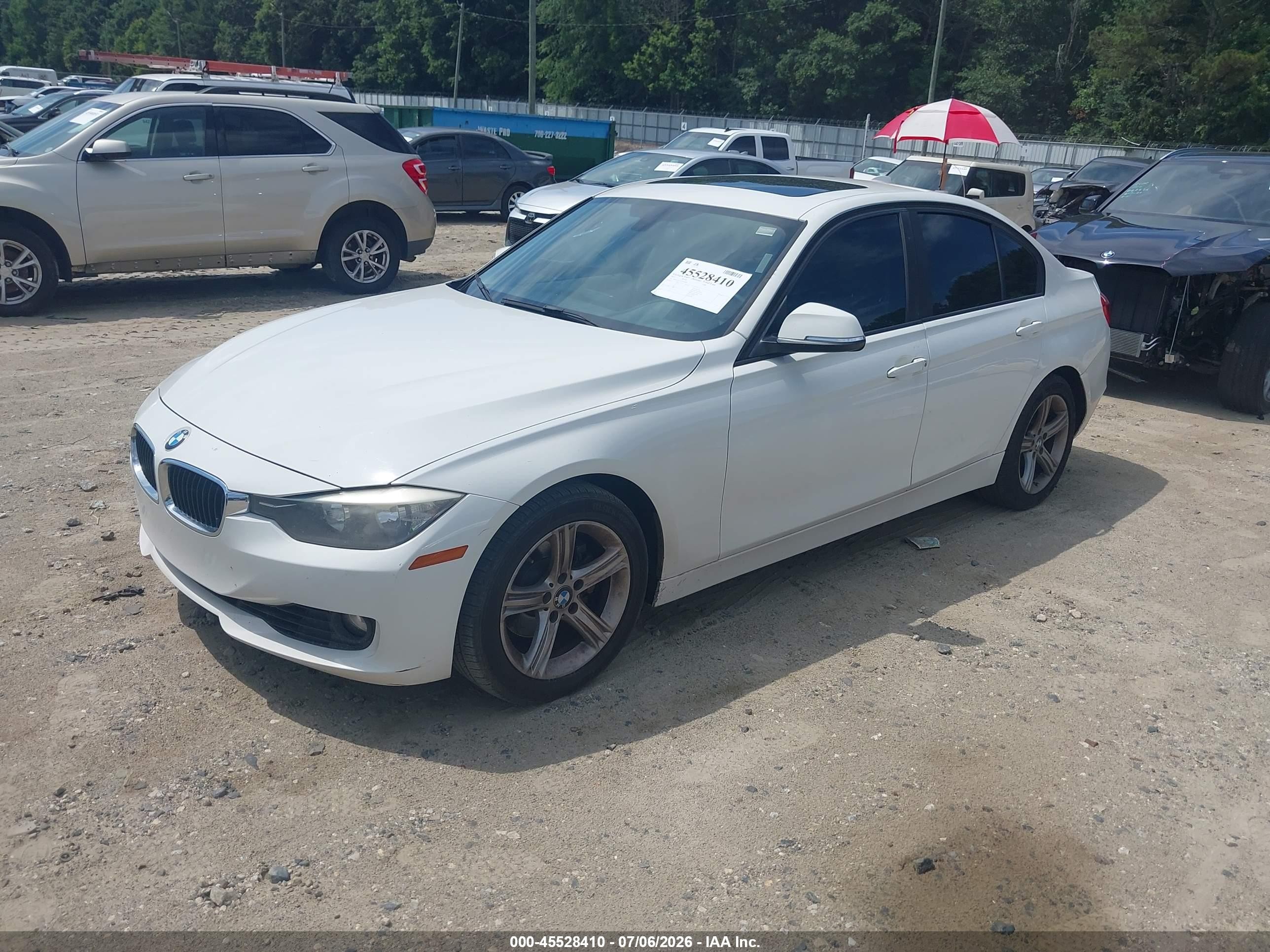 2012 Bmw 328i   White vin: WBA3A5C55CF349099