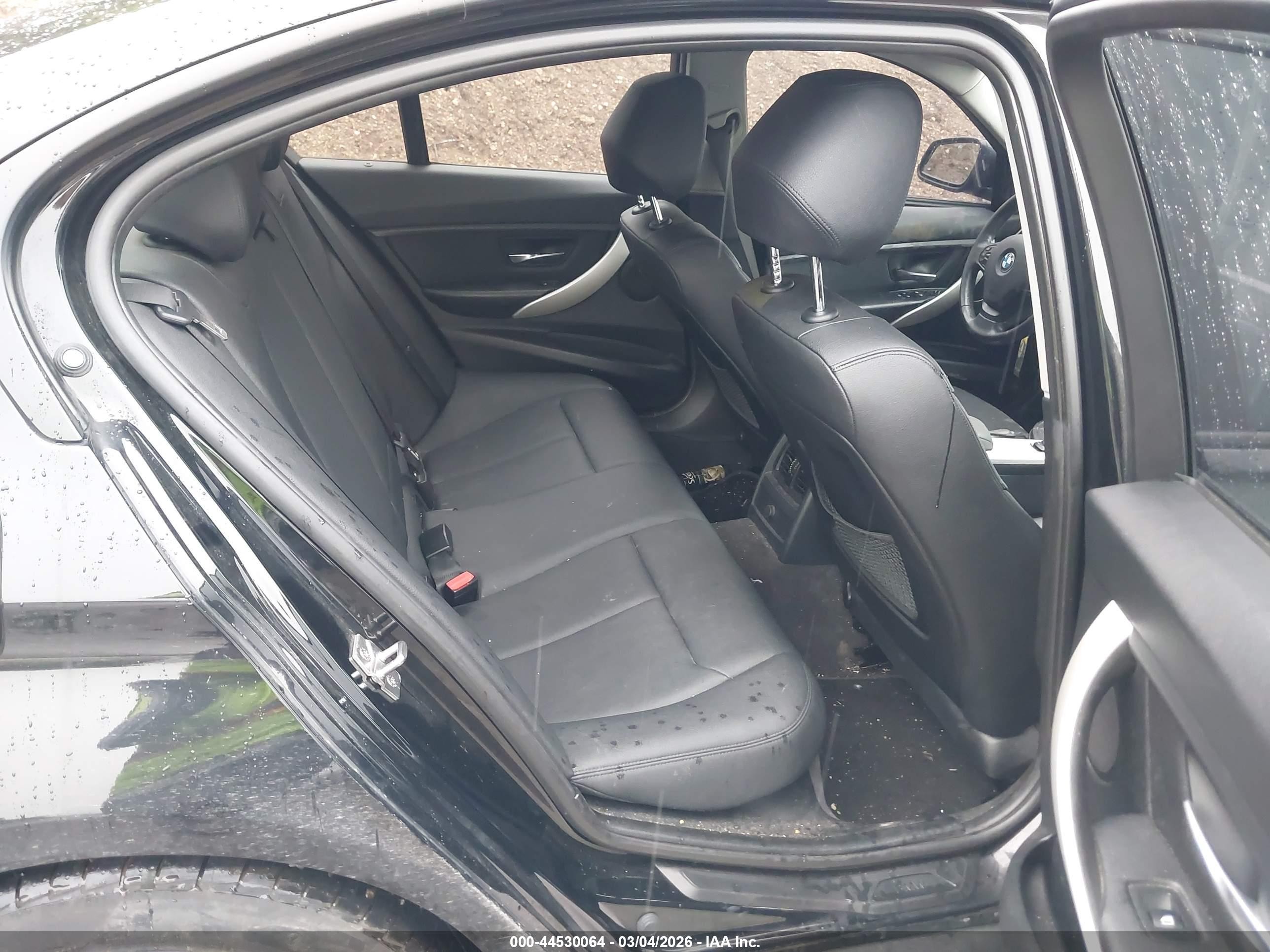 2013 Bmw 328i   Black vin: WBA3A5C55DF602729