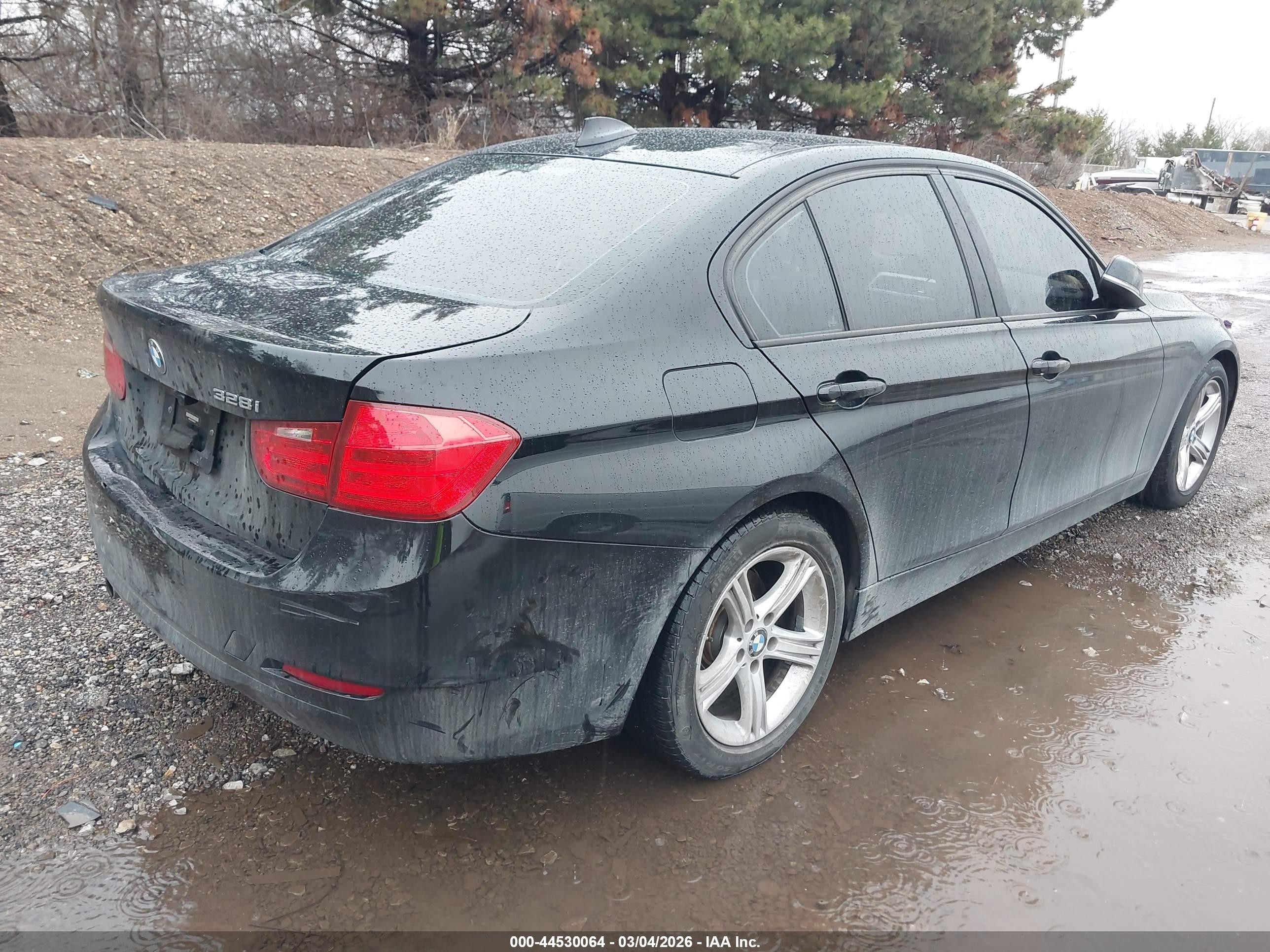 2013 Bmw 328i   Black vin: WBA3A5C55DF602729