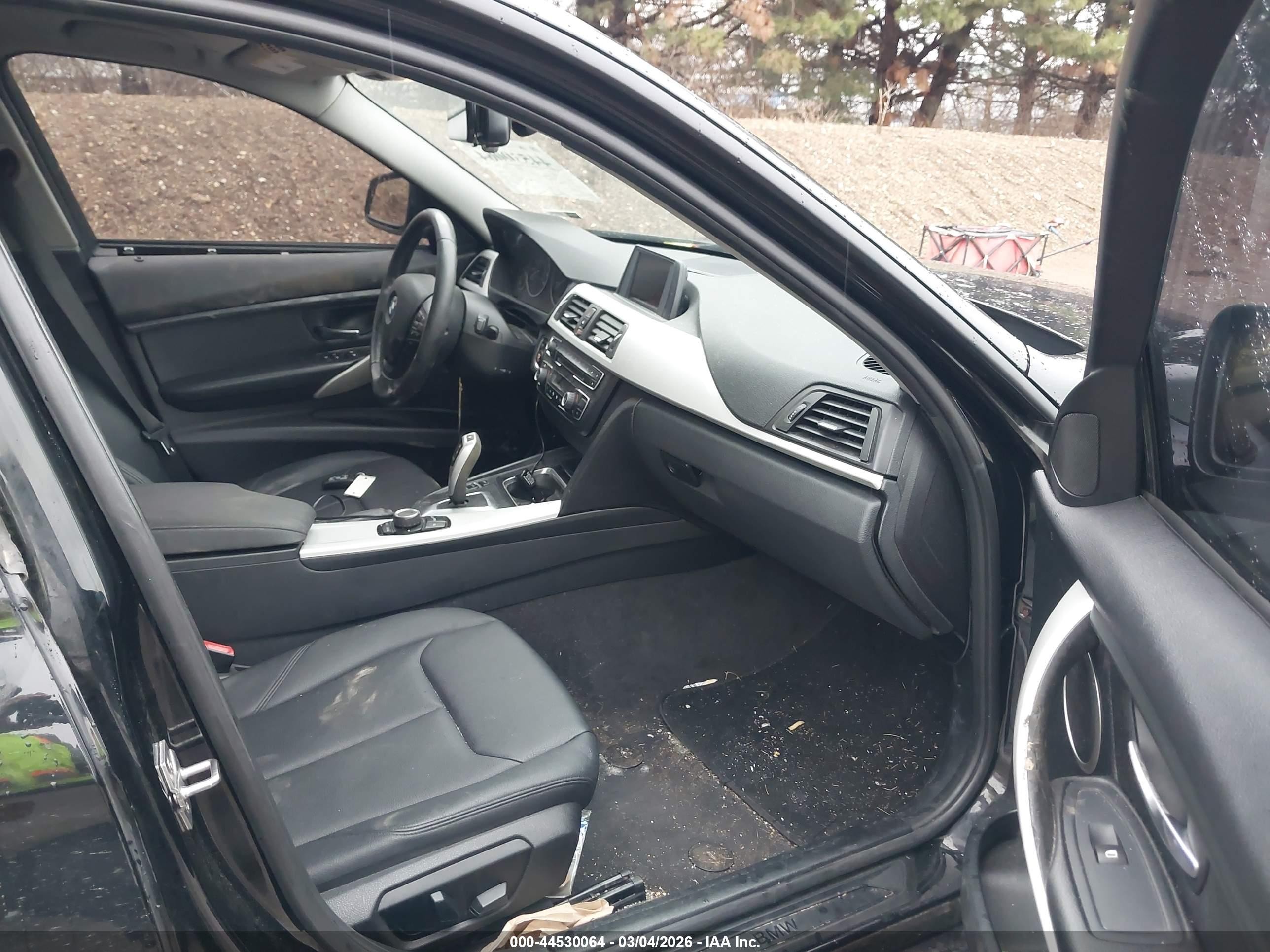 2013 Bmw 328i   Black vin: WBA3A5C55DF602729