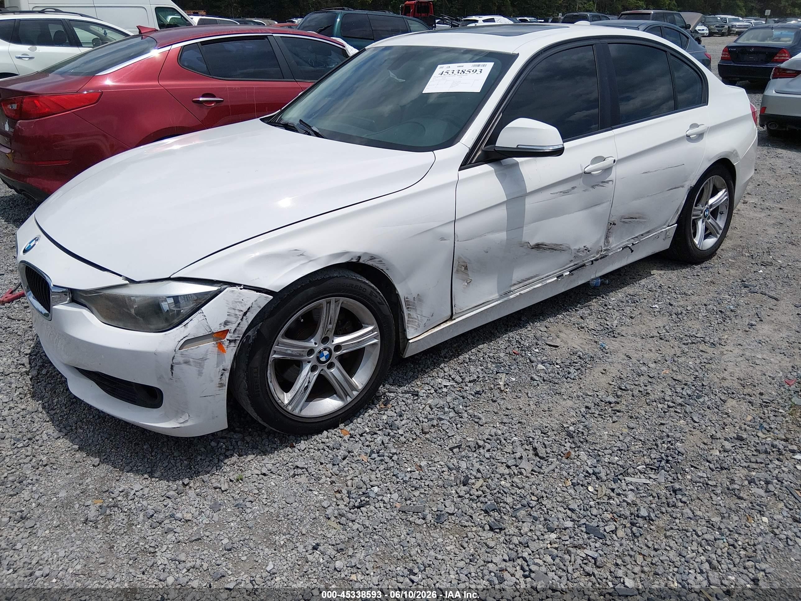 2014 Bmw 328i Белый vin: WBA3A5C55EF605129