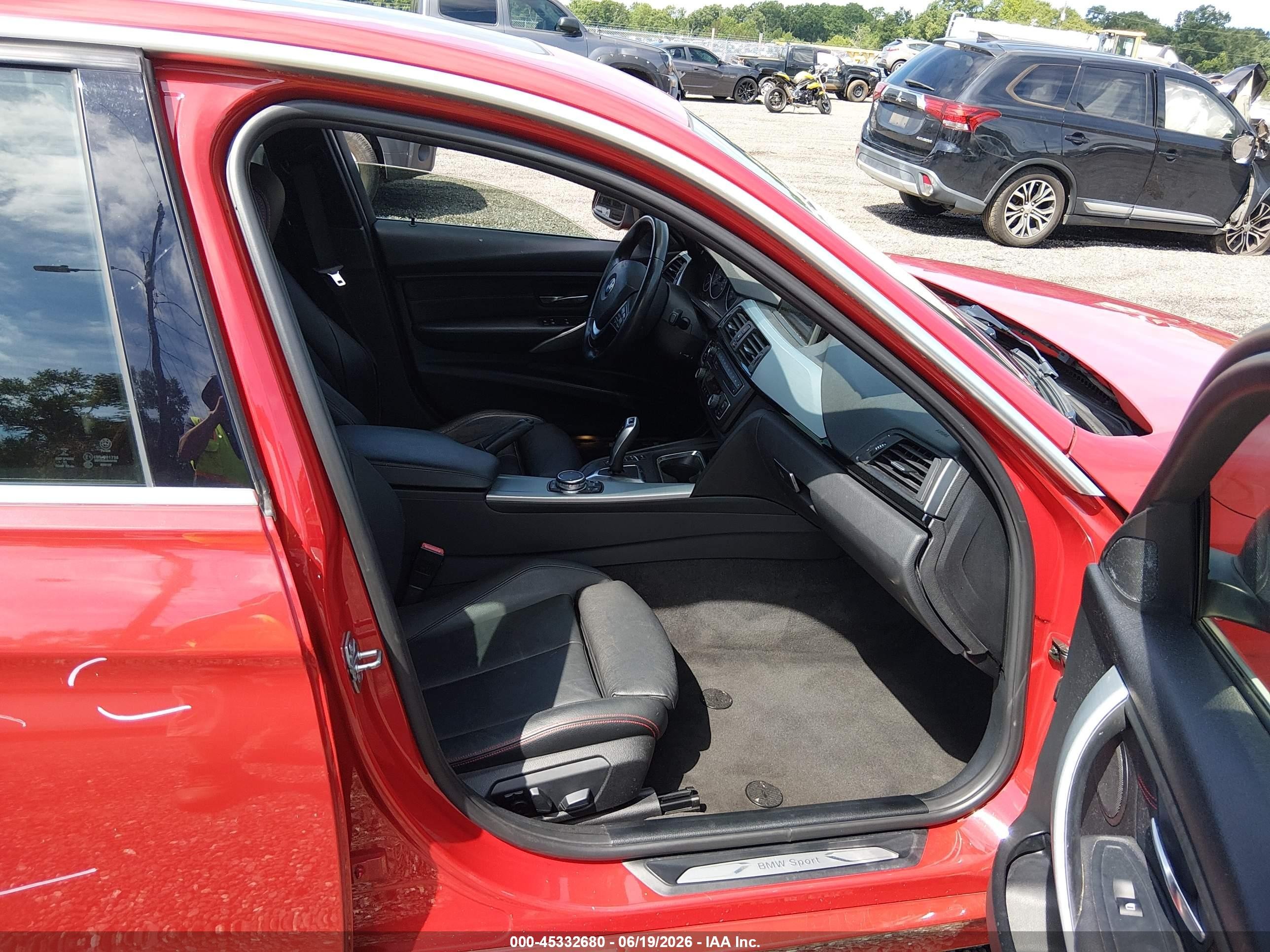 2015 Bmw 328i   Red vin: WBA3A5C55FF608467