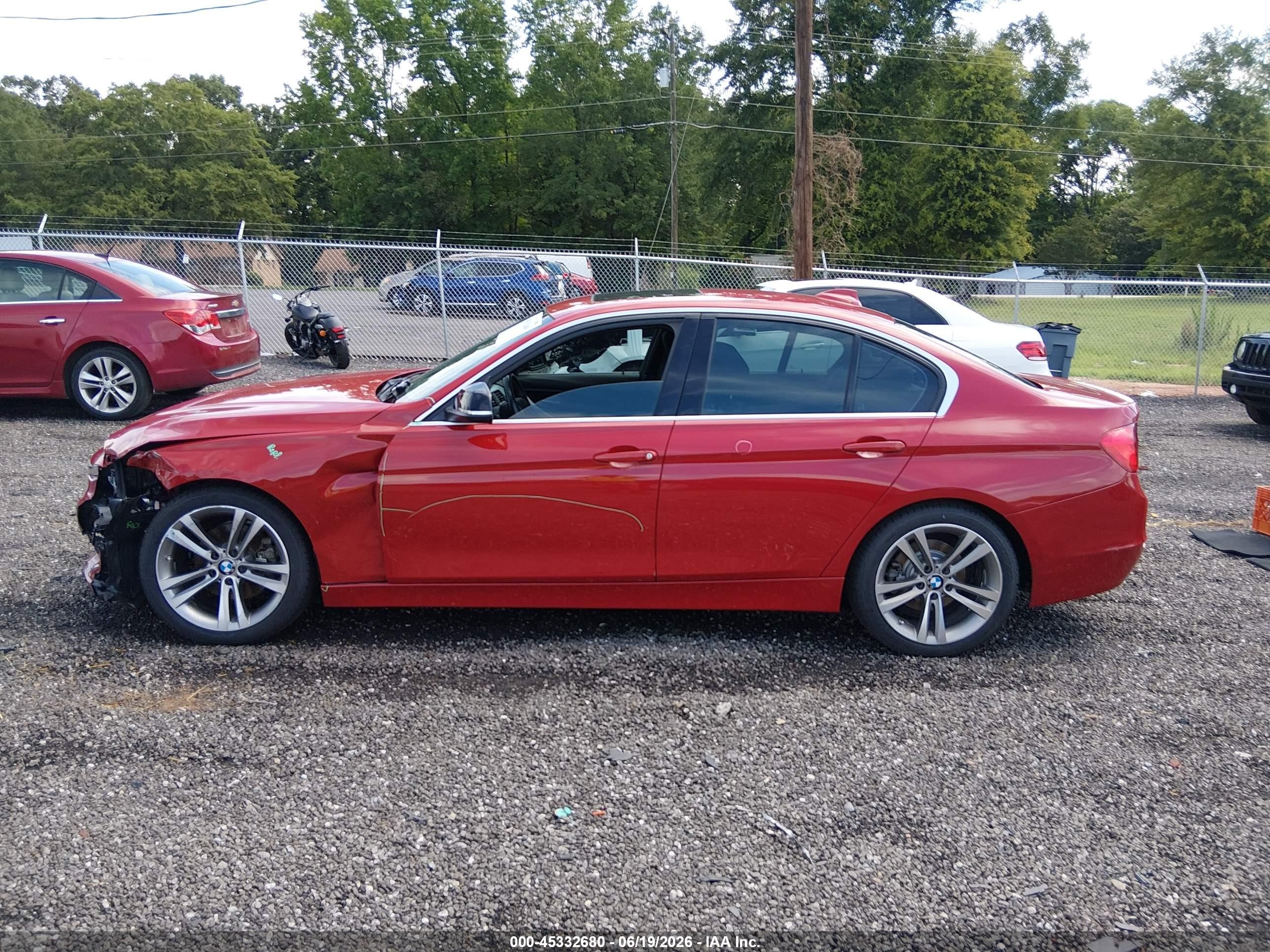 2015 Bmw 328i   Red vin: WBA3A5C55FF608467