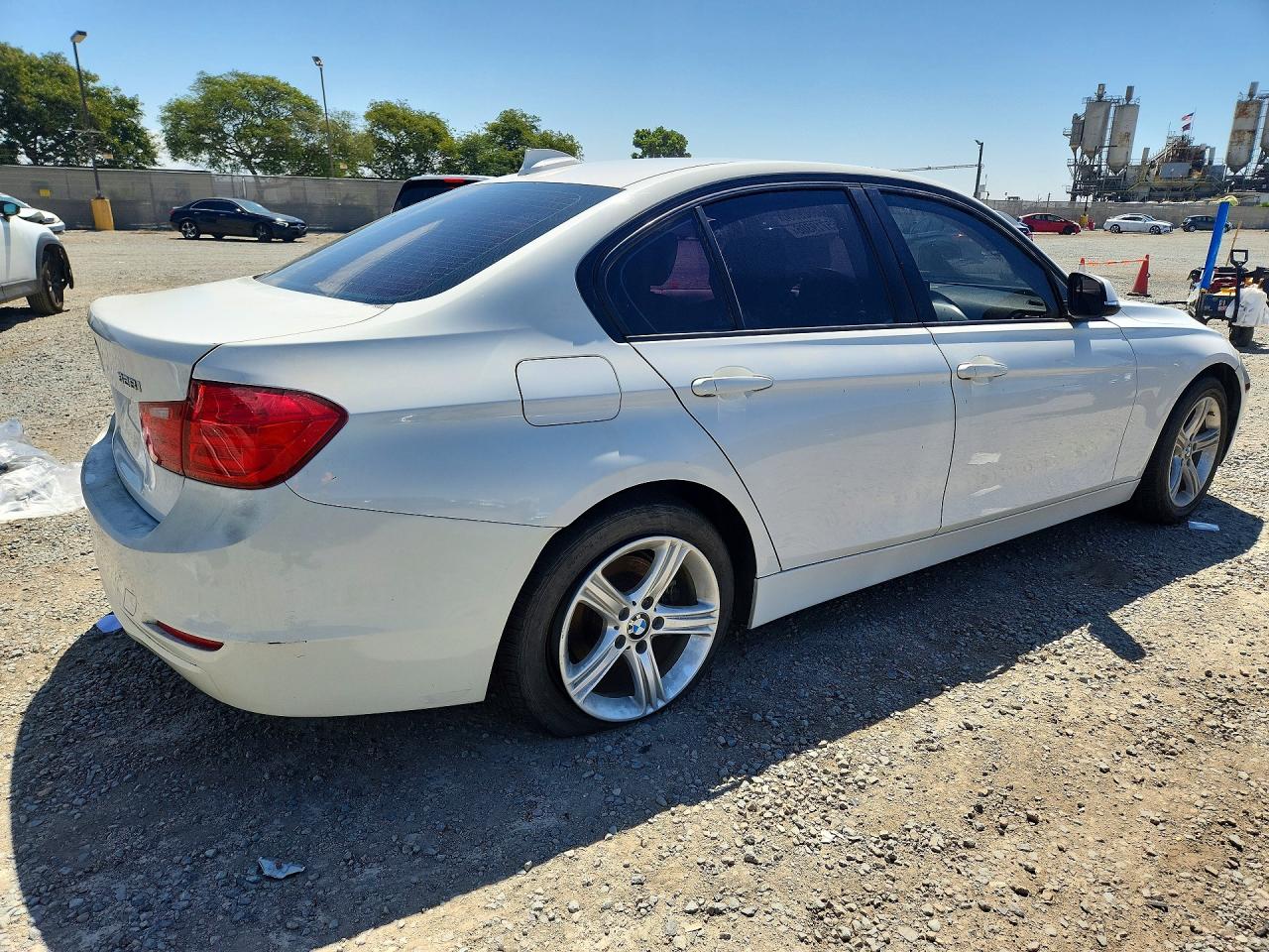 2012 Bmw 328 I White vin: WBA3A5C56CF343747