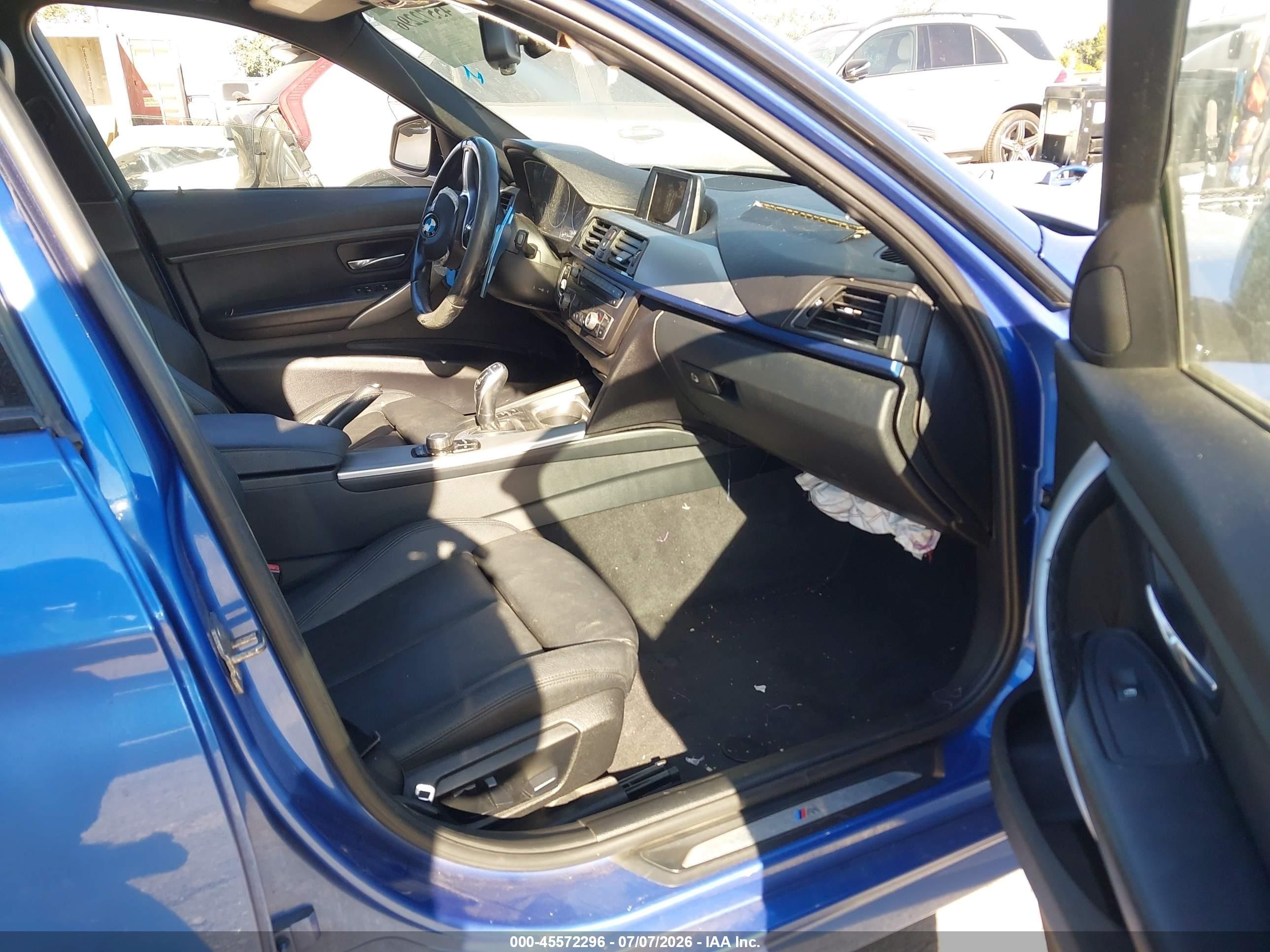 2013 Bmw 328i Синий vin: WBA3A5C56DF353910