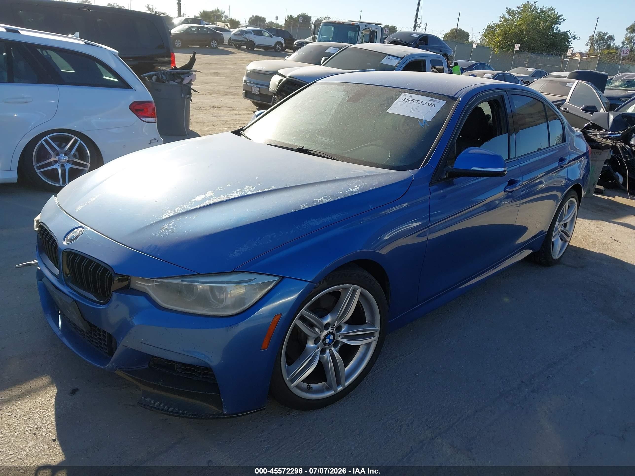 2013 Bmw 328i Синий vin: WBA3A5C56DF353910
