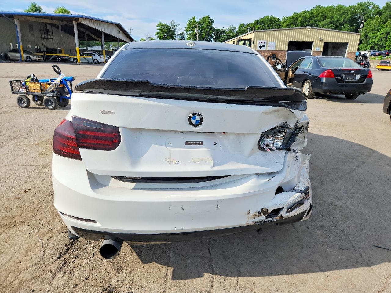 2013 Bmw 328 I White vin: WBA3A5C56DF601394