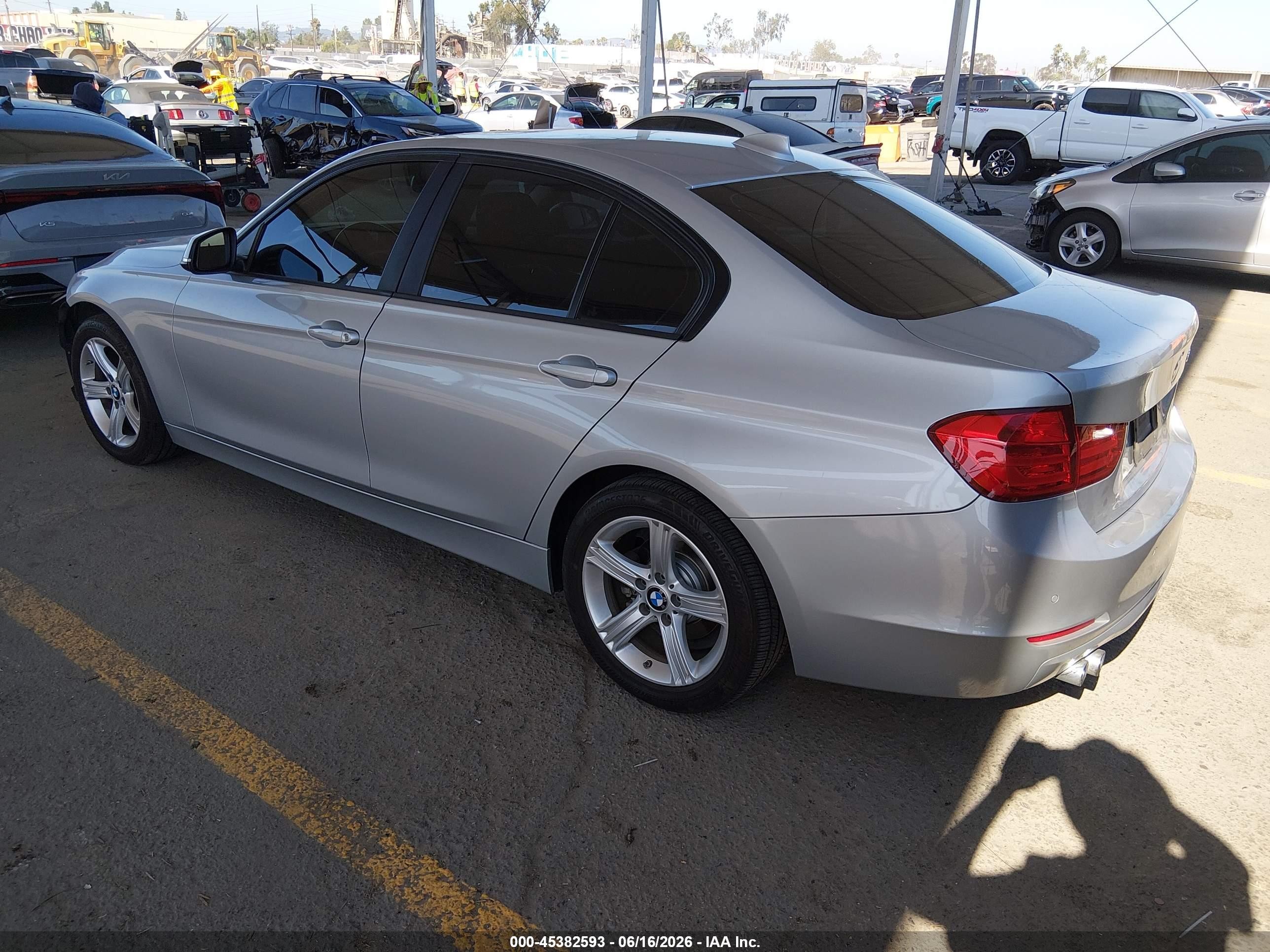 2015 Bmw 328i   Silver vin: WBA3A5C56FF609644