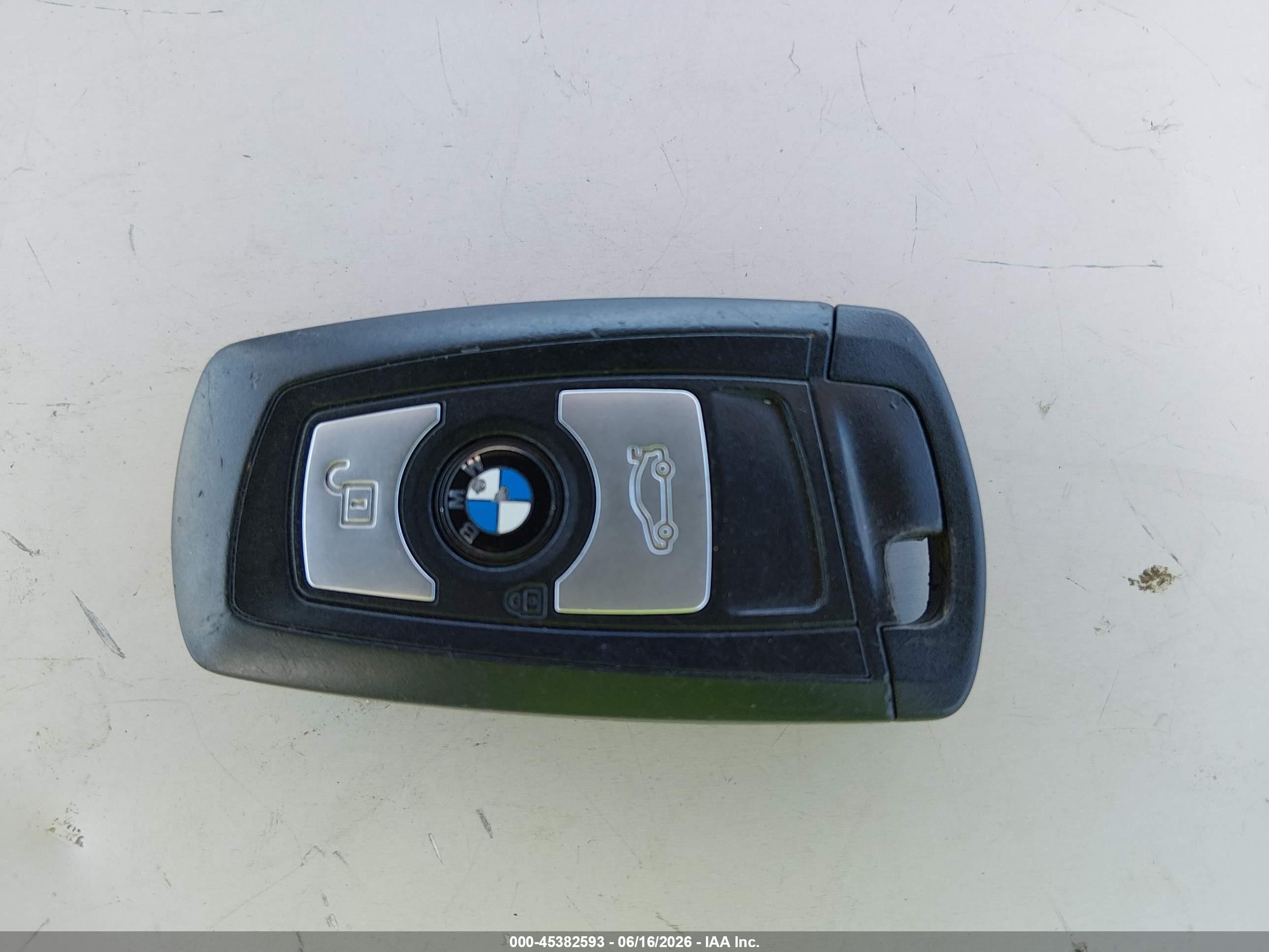 2015 Bmw 328i   Silver vin: WBA3A5C56FF609644