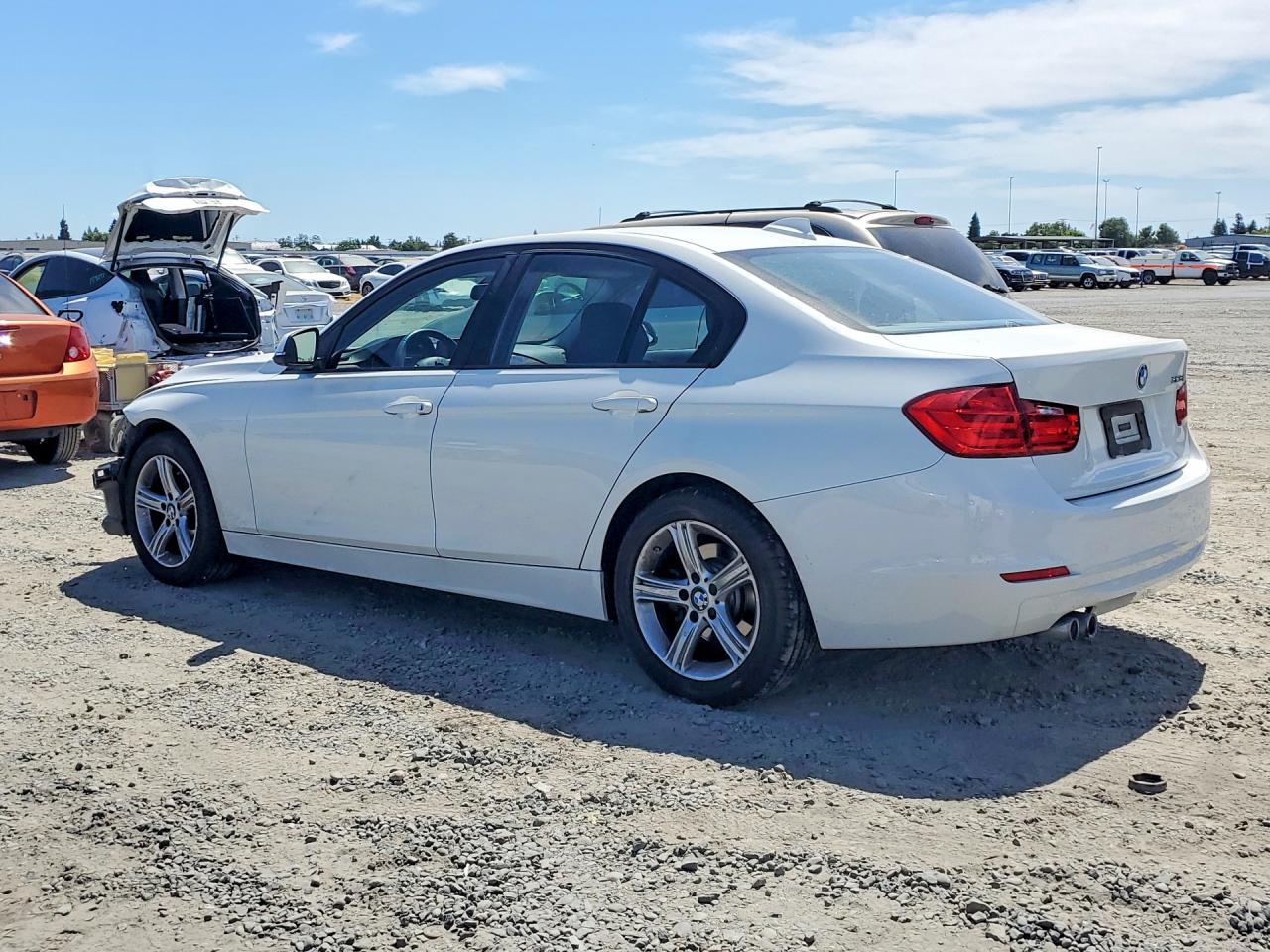 2015 Bmw 328 I White vin: WBA3A5C56FF610700